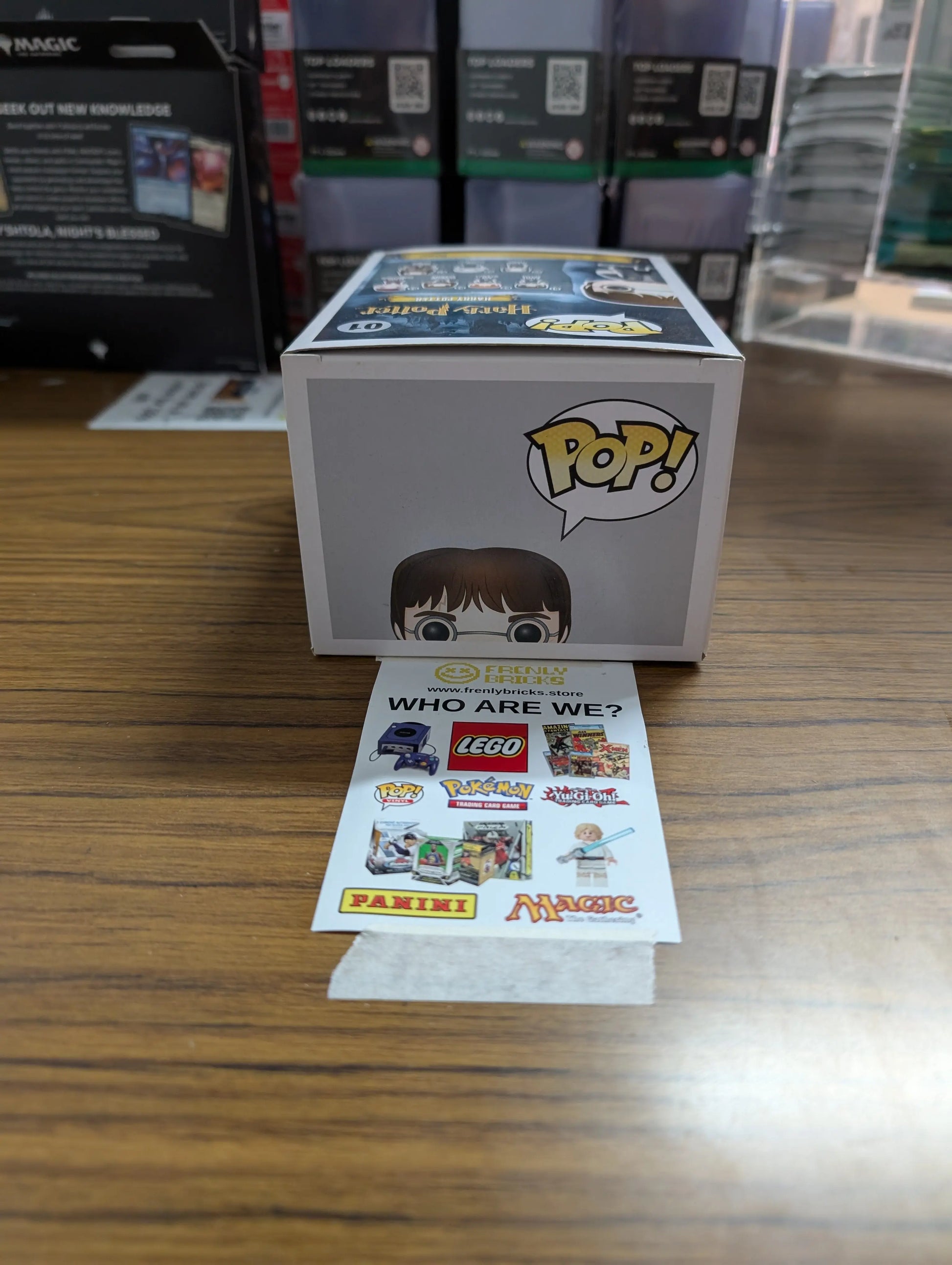 FUNKO Pop Vinyl Harry Potter #01 FRENLY BRICKS - Open 7 Days