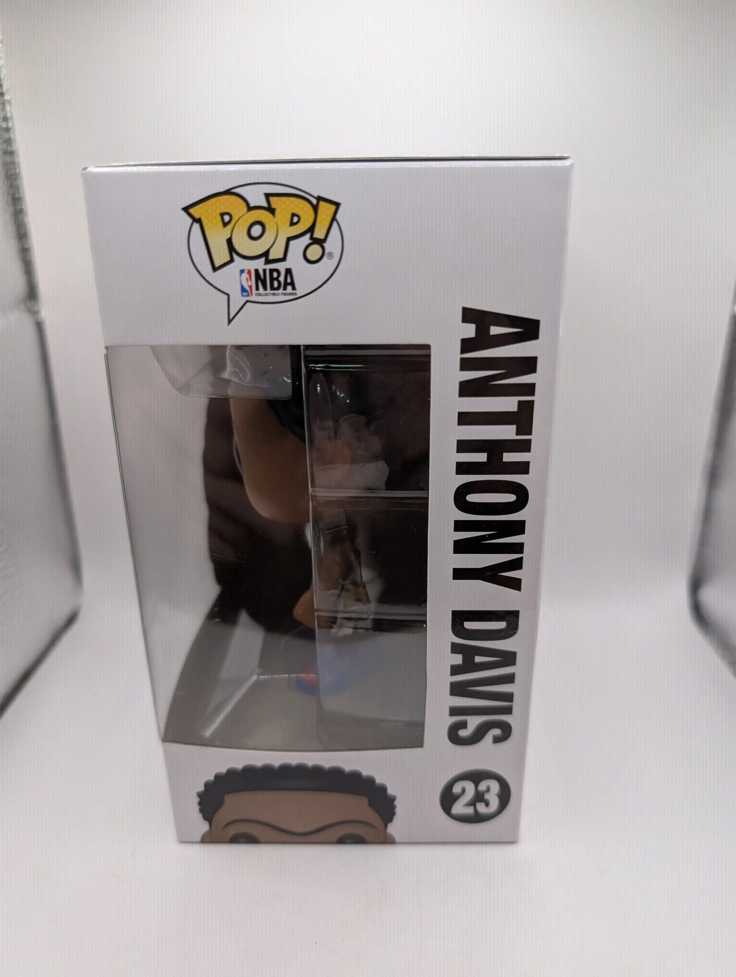 Funko POP! Vinyl- NBA New Orleans Pelicans - Anthony Davis #23 - VAULTED FRENLY BRICKS - Open 7 Days