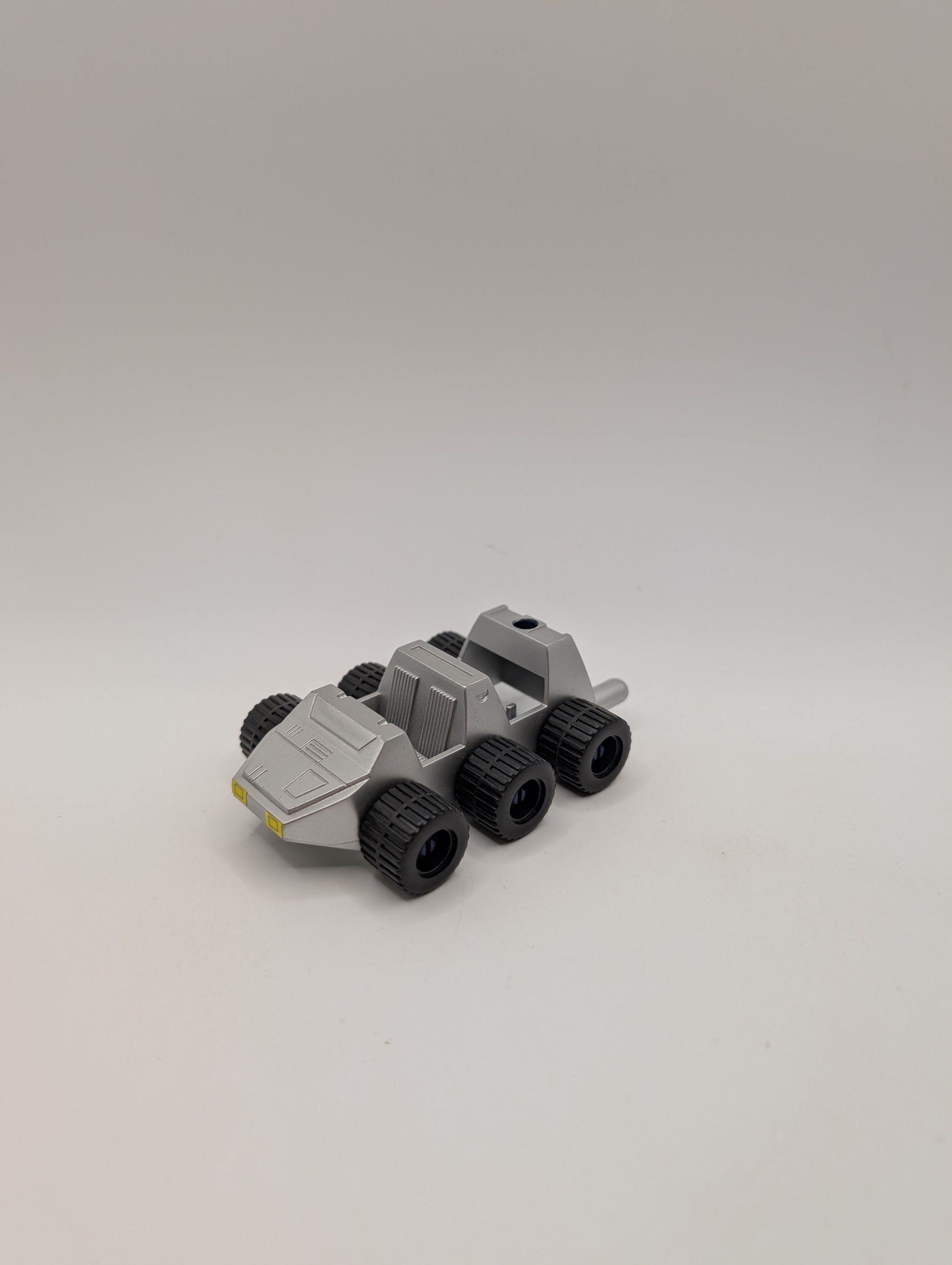 Transformers Optimus Prime G1 Encore Reissue - Roller Part FRENLY BRICKS - Open 7 Days