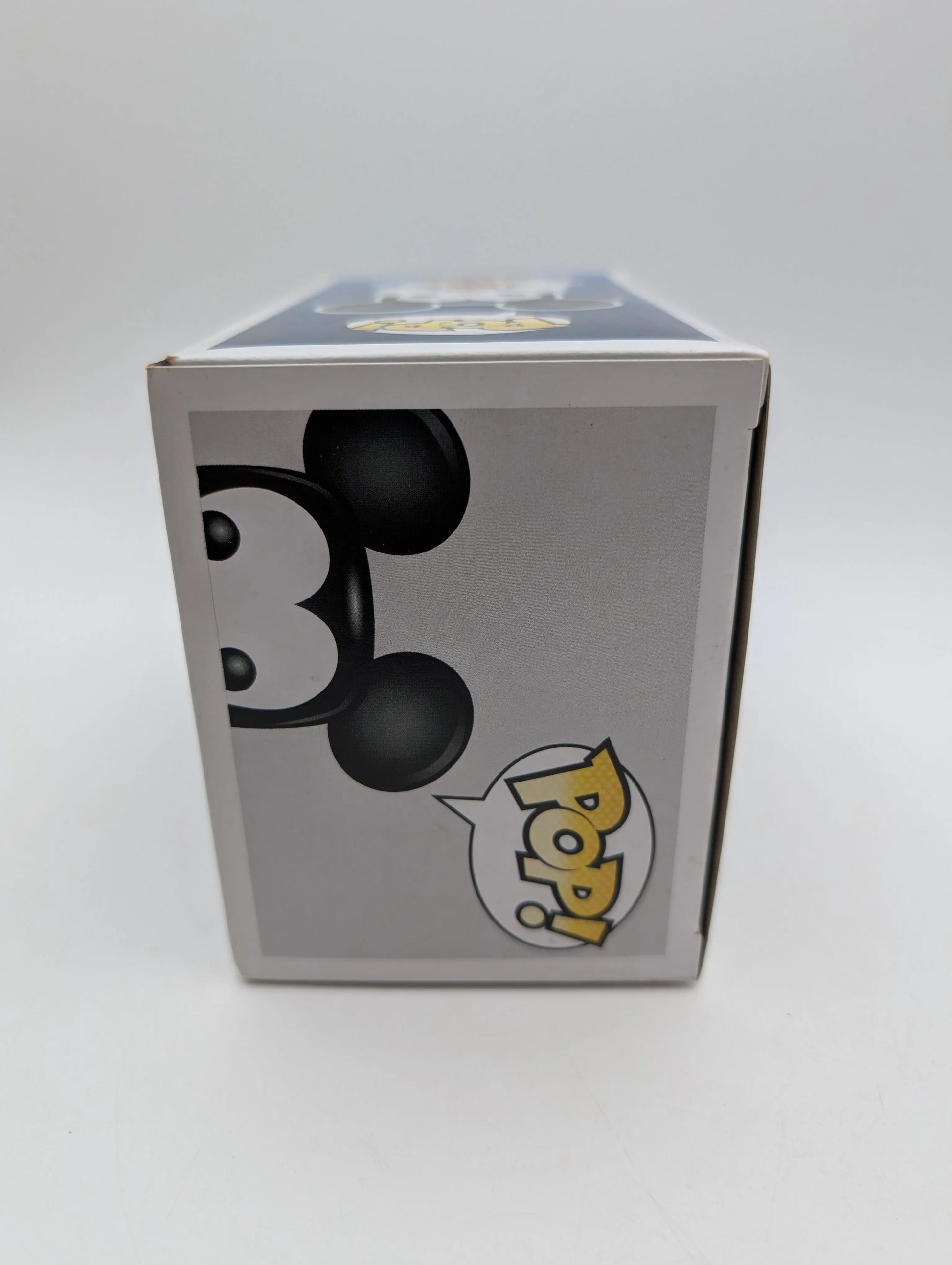 Pop Vinyl Figure - Disney - Mickey Mouse # 01 FRENLY BRICKS - Open 7 Days