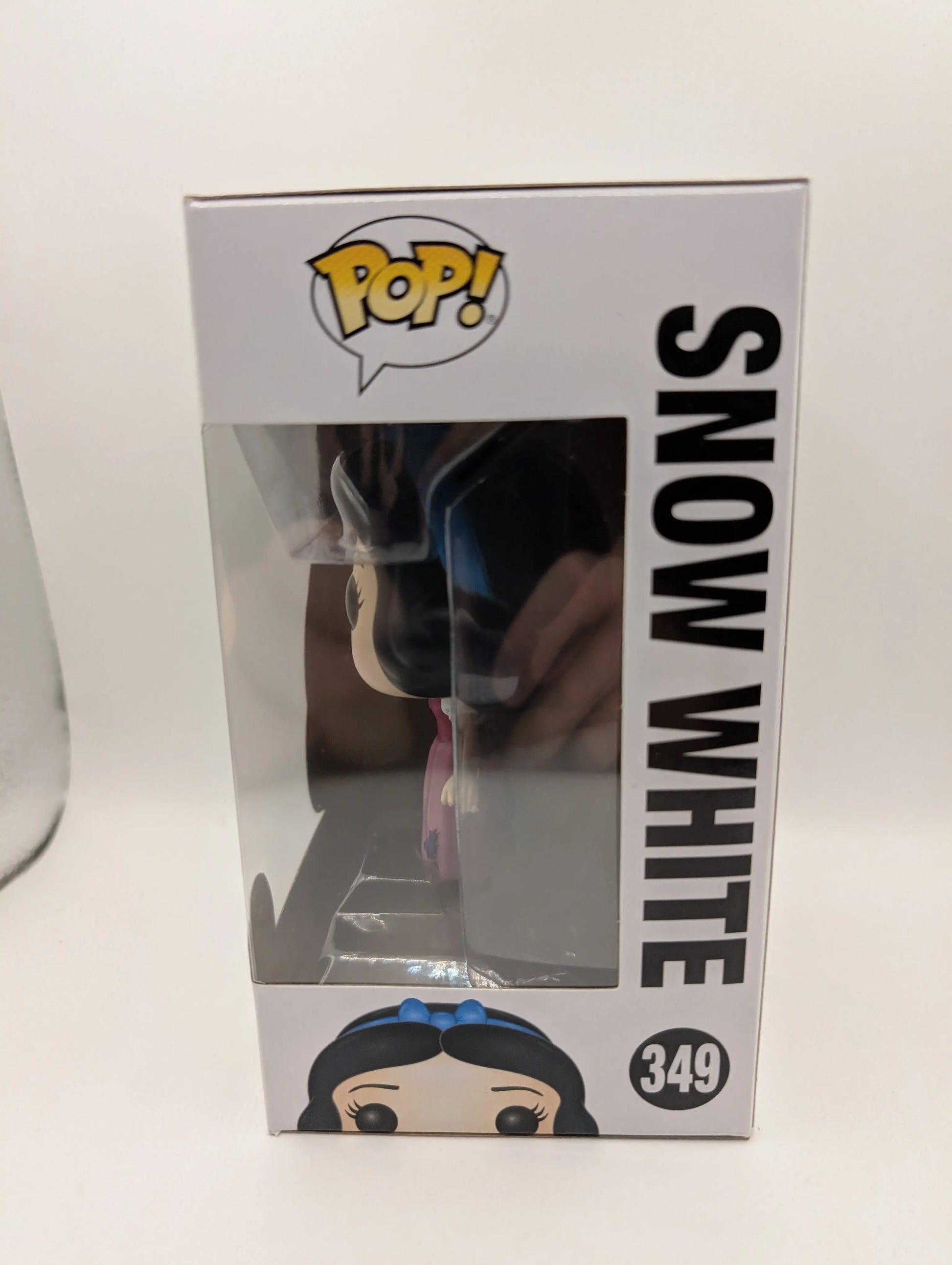 Snow White - Snow White & Seven Dwarfs - Funko POP! Vinyl - #349 FRENLY BRICKS - Open 7 Days image 4