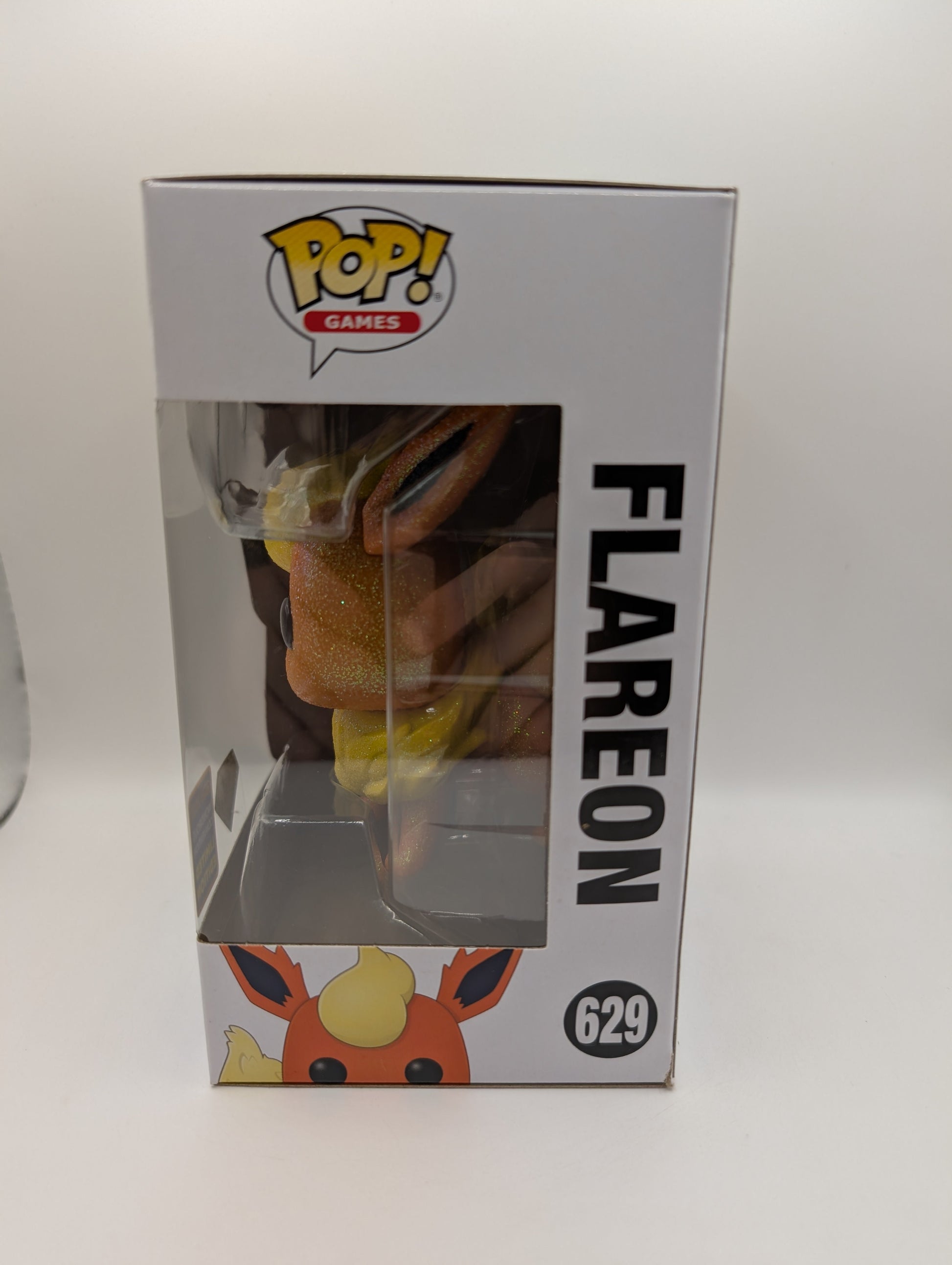 FLAREON Pokemon Wondercon 2021 Diamond Glitter Funko POP! #629 FRENLY BRICKS - Open 7 Days
