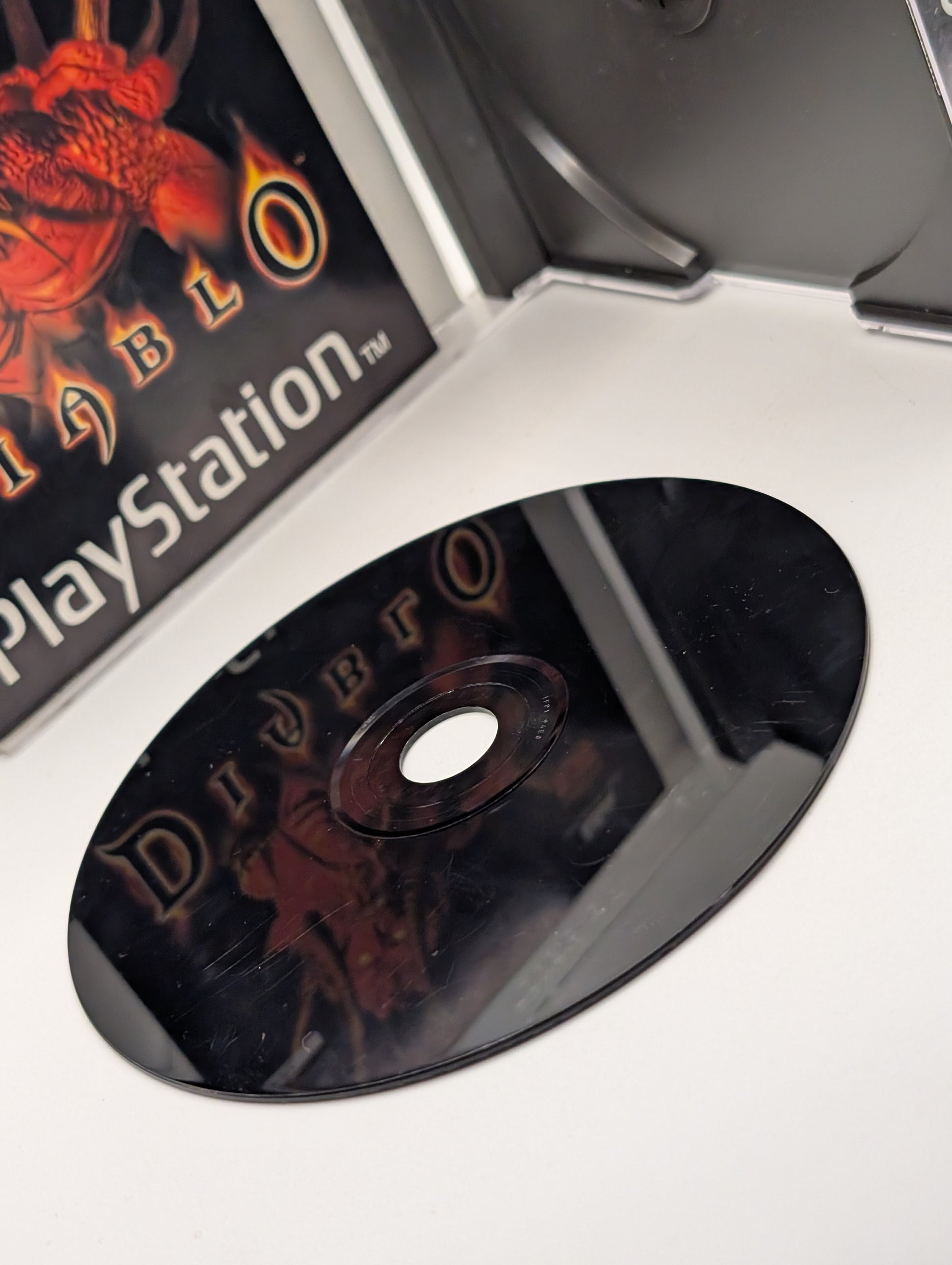 Diablo (Sony PlayStation PS1, 1998) Disc INC case, manual.