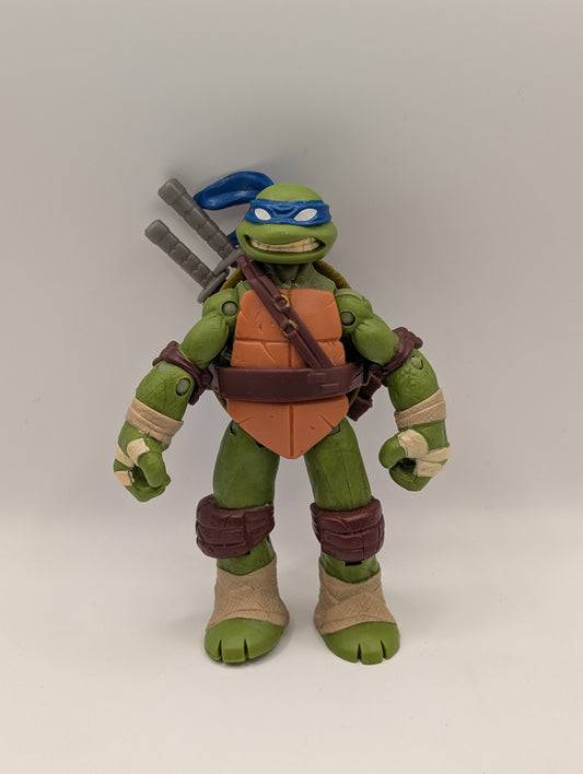 TMNT Leonardo 4.5" Figure 2012 Playmates Toys Teenage Mutant Ninja Turtles FRENLY BRICKS - Open 7 Days