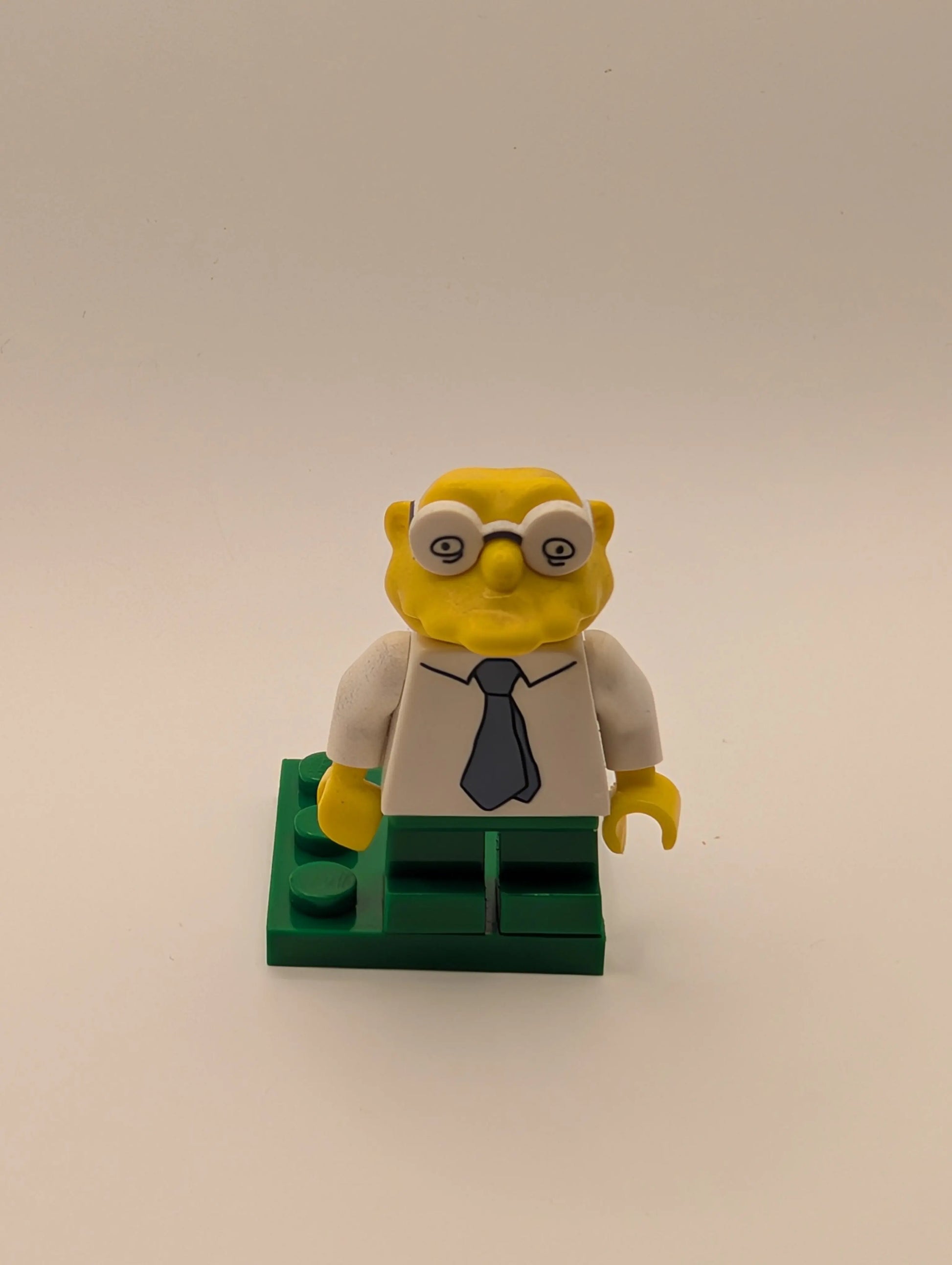 LEGO Minifigure Collectible The Simpsons Series 2 Hans Moleman SIM036 FRENLY BRICKS - Open 7 Days