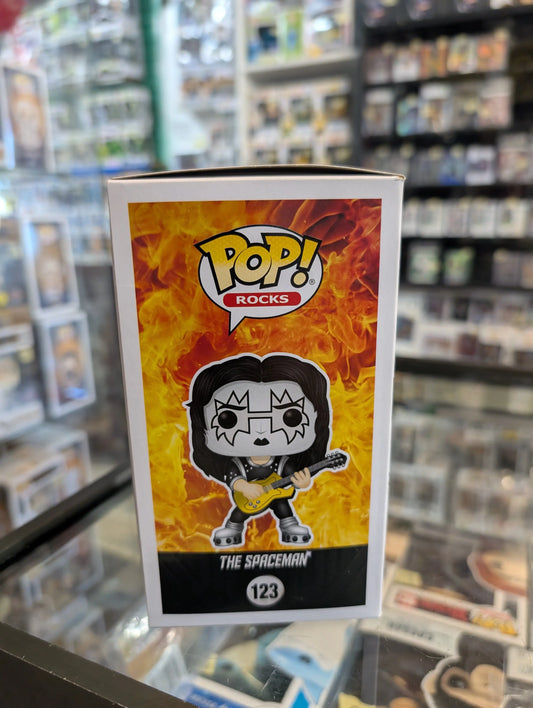 Pop Music Kiss - The SpaceMan vinyl #123 FRENLY BRICKS - Open 7 Days