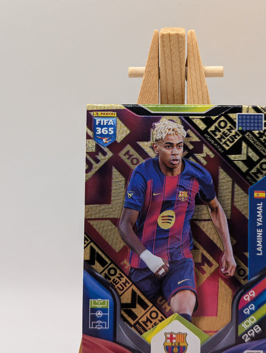 Panini FIFA 365 Adrenalyn XL 2026 Lamine Yamal Momentum Very Rare card