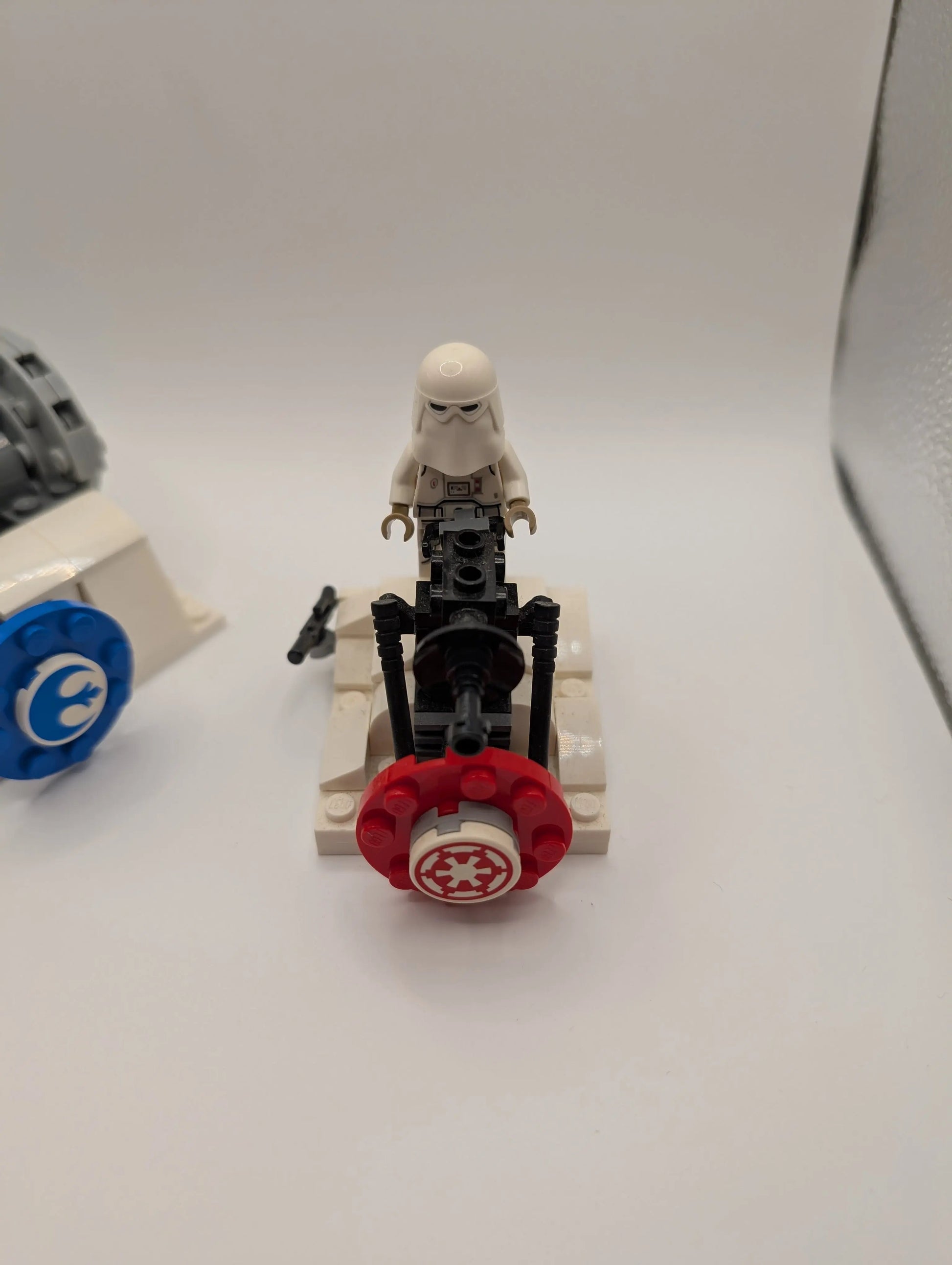 LEGO Star Wars 75239 Incomplete Set, includes 2 Minifigures USED FRENLY BRICKS - Open 7 Days