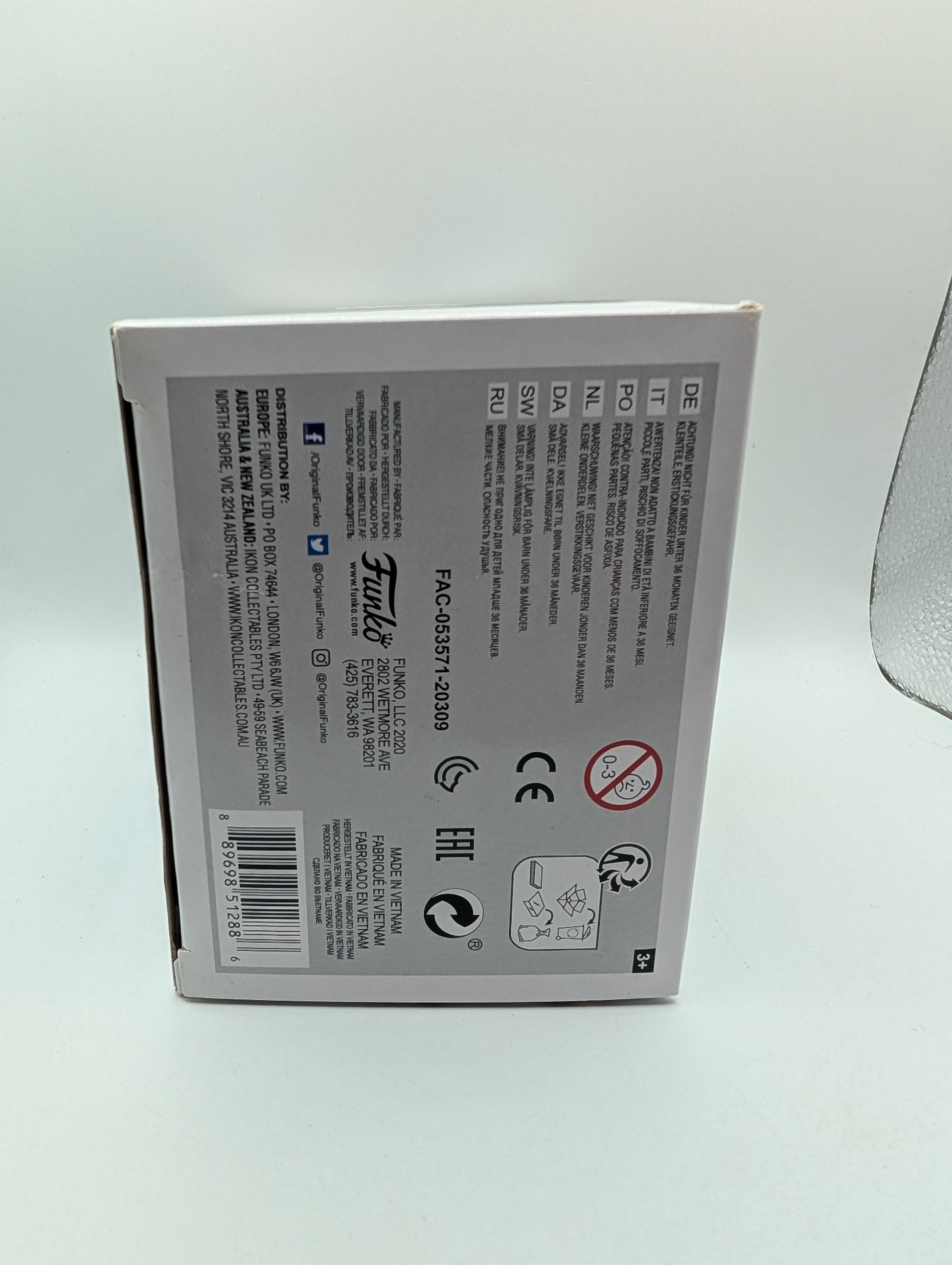 Funko Pop! Avengers - Loki Funko Exclusive #747 Glow