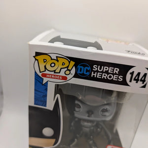 Funko Pop! Vinyl: DC Comics - Batman #144 - Black Chrome - Fall Convention 2017 FRENLY BRICKS - Open 7 Days