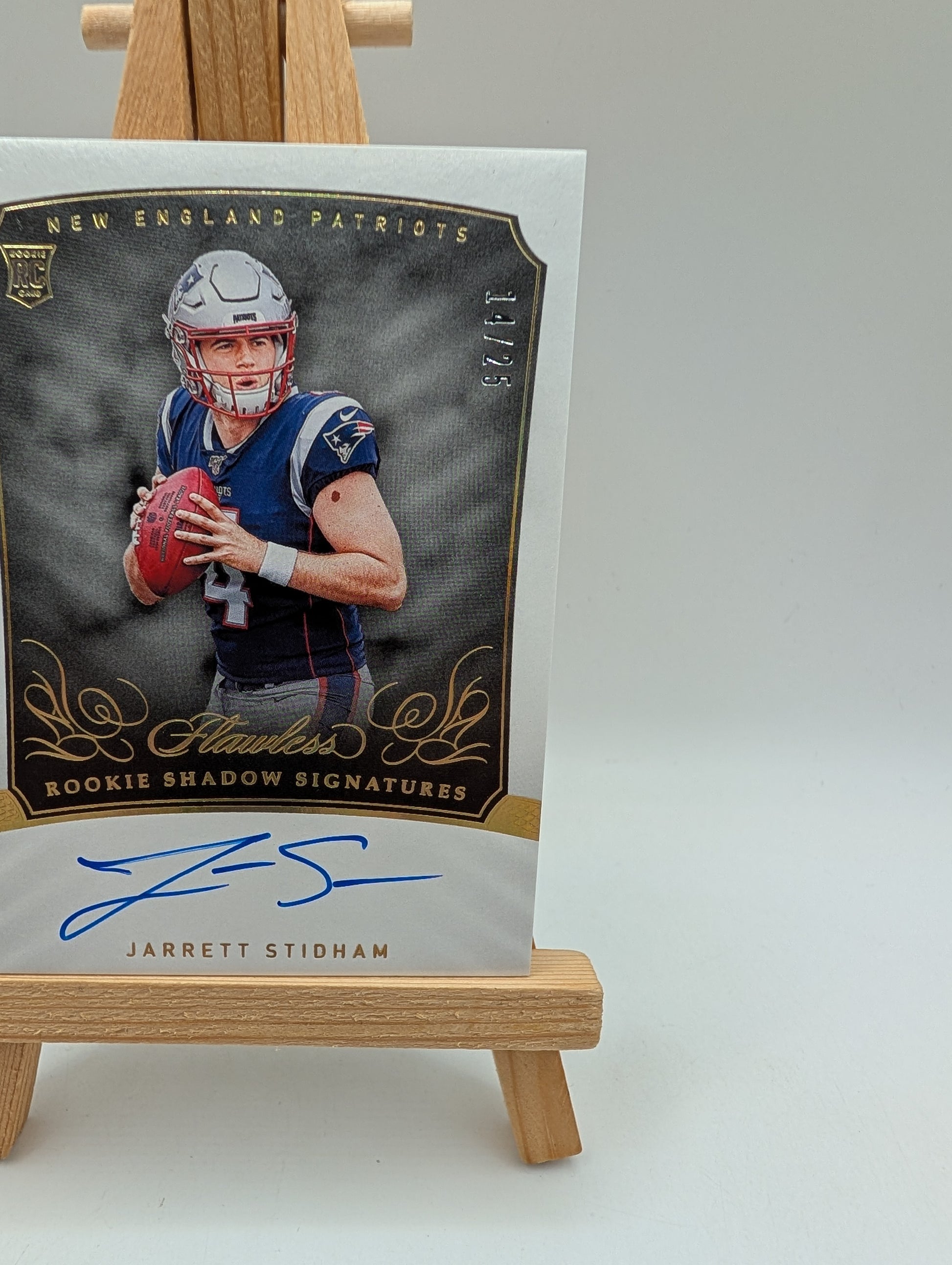2019 Flawless Jarrett Stidham RC Shadow Signatures Gold ON CARD Auto /25 RSS-JS