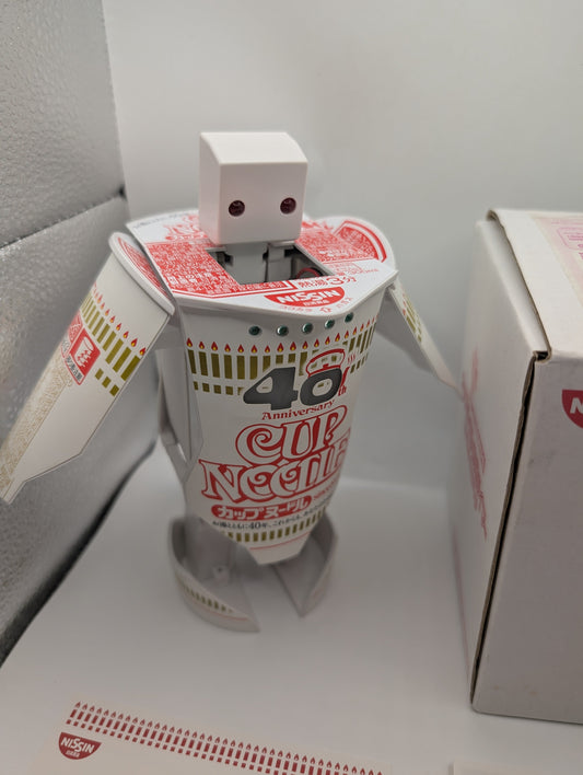Nissin Cup Noodle ROBO TIMER Waltz Flowers Dance Robot Figure FRENLY BRICKS - Open 7 Days