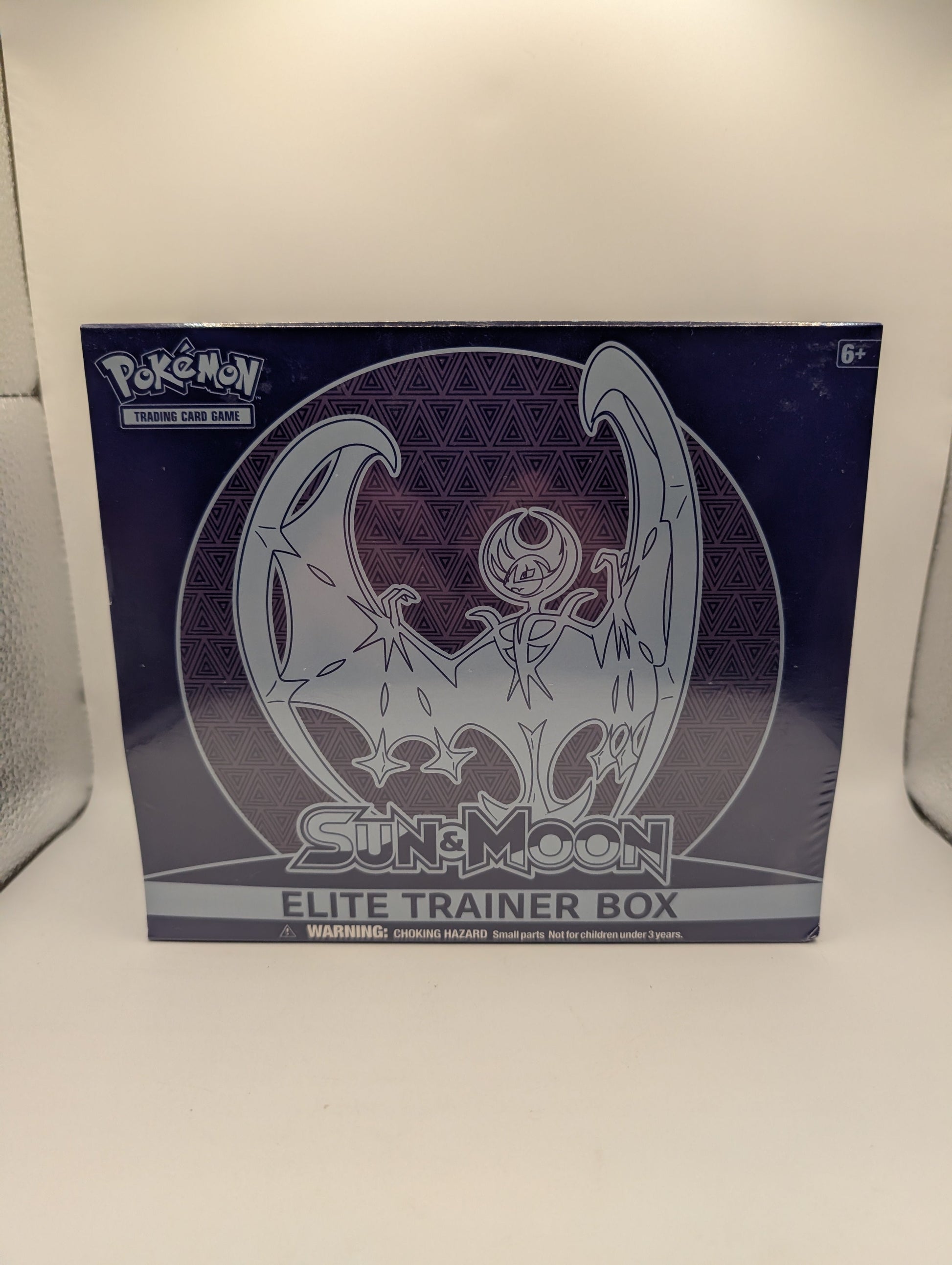 Sealed Sun and Moon Base Set Elite Trainer Box ETB Lunala N705 FRENLY BRICKS - Open 7 Days