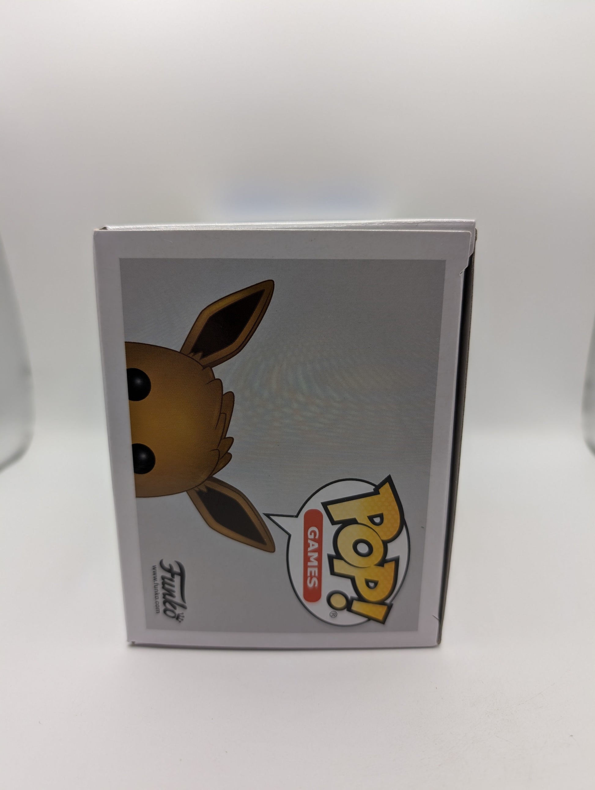 Funko POP! Vinyl Pokemon - Diamond Glitter Eevee Fall Convention 2021 #626 FRENLY BRICKS - Open 7 Days