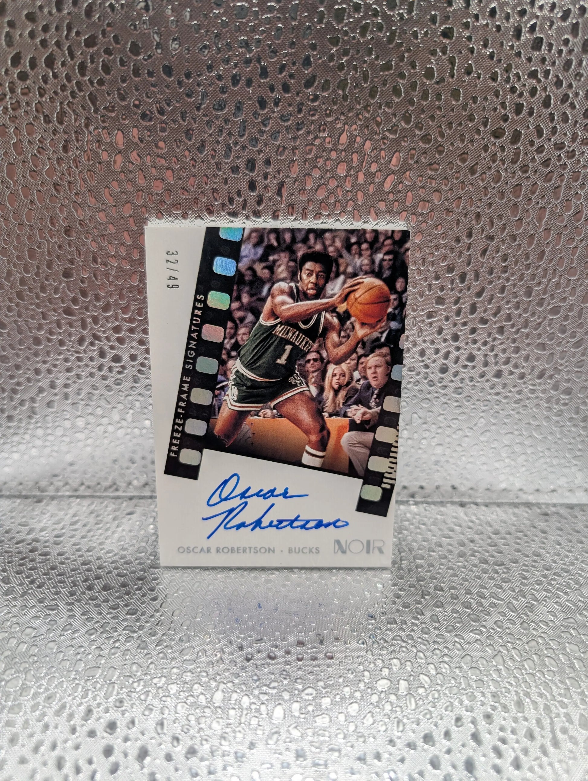 2021-22 Panini Noir Oscar Robertson Freeze Frame Signatures Auto Autograph /49 FRENLY BRICKS - Open 7 Days