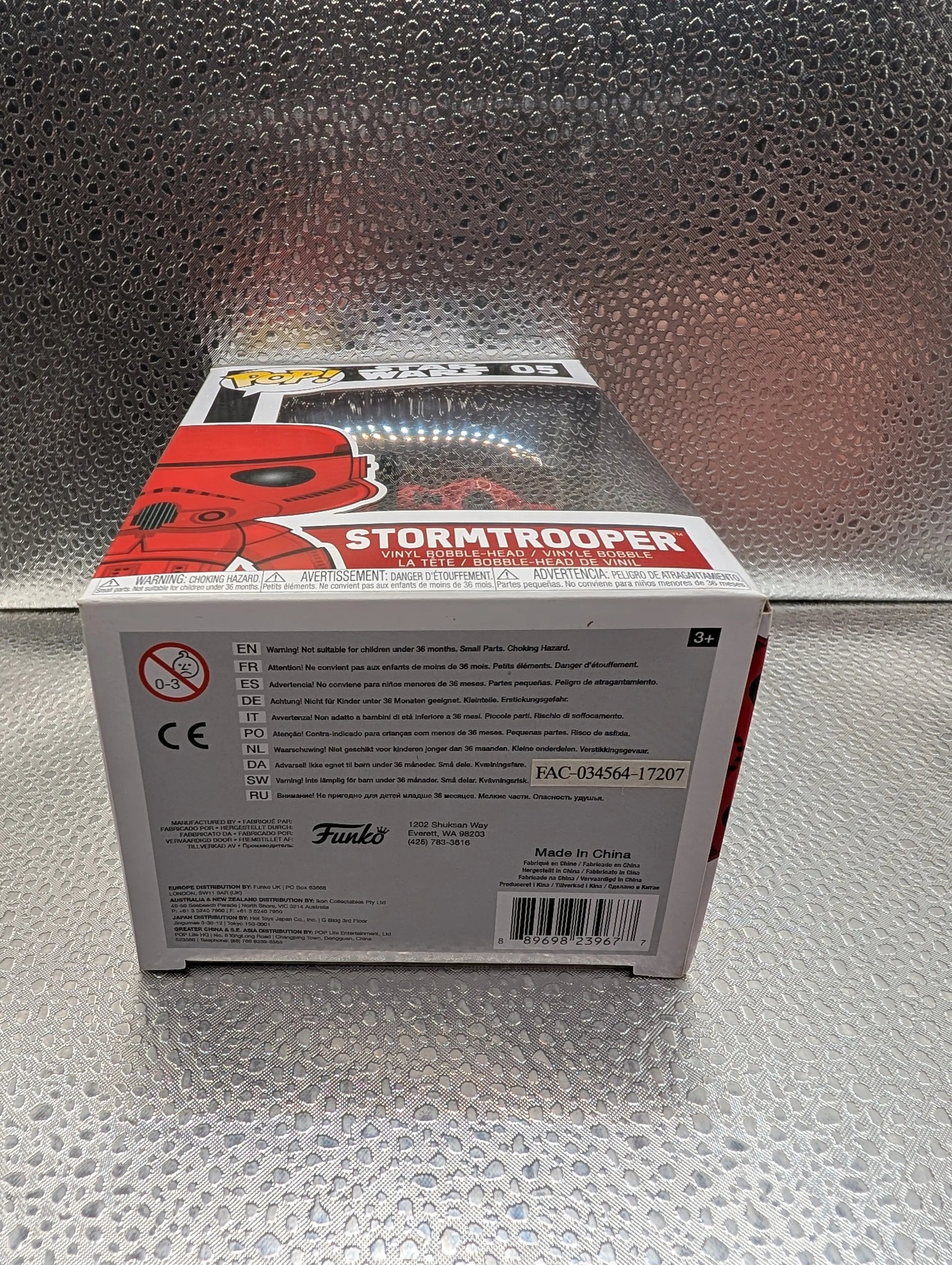 FUNKO Pop Vinyl Stormtrooper Red #05 FRENLY BRICKS - Open 7 Days