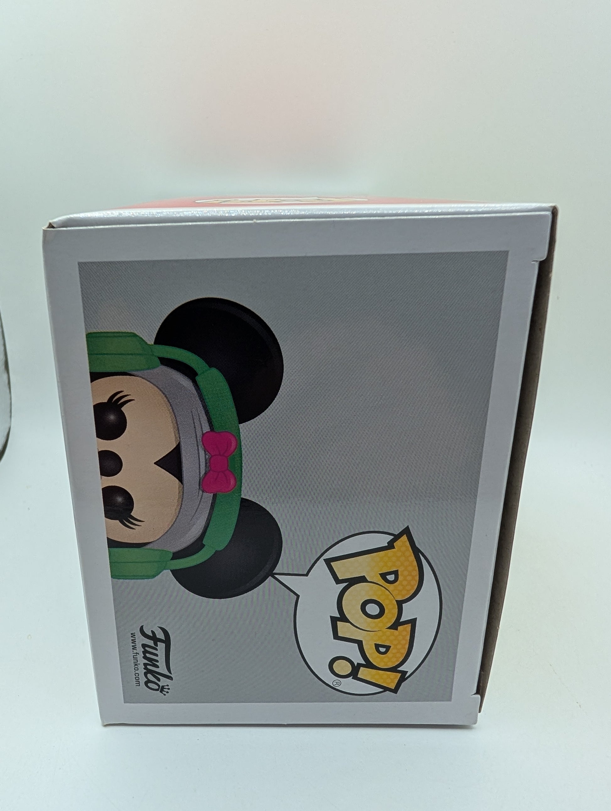 Funko Pop! Gamer Minnie #507 Disney Mickey & Friends Vaulted Collectible