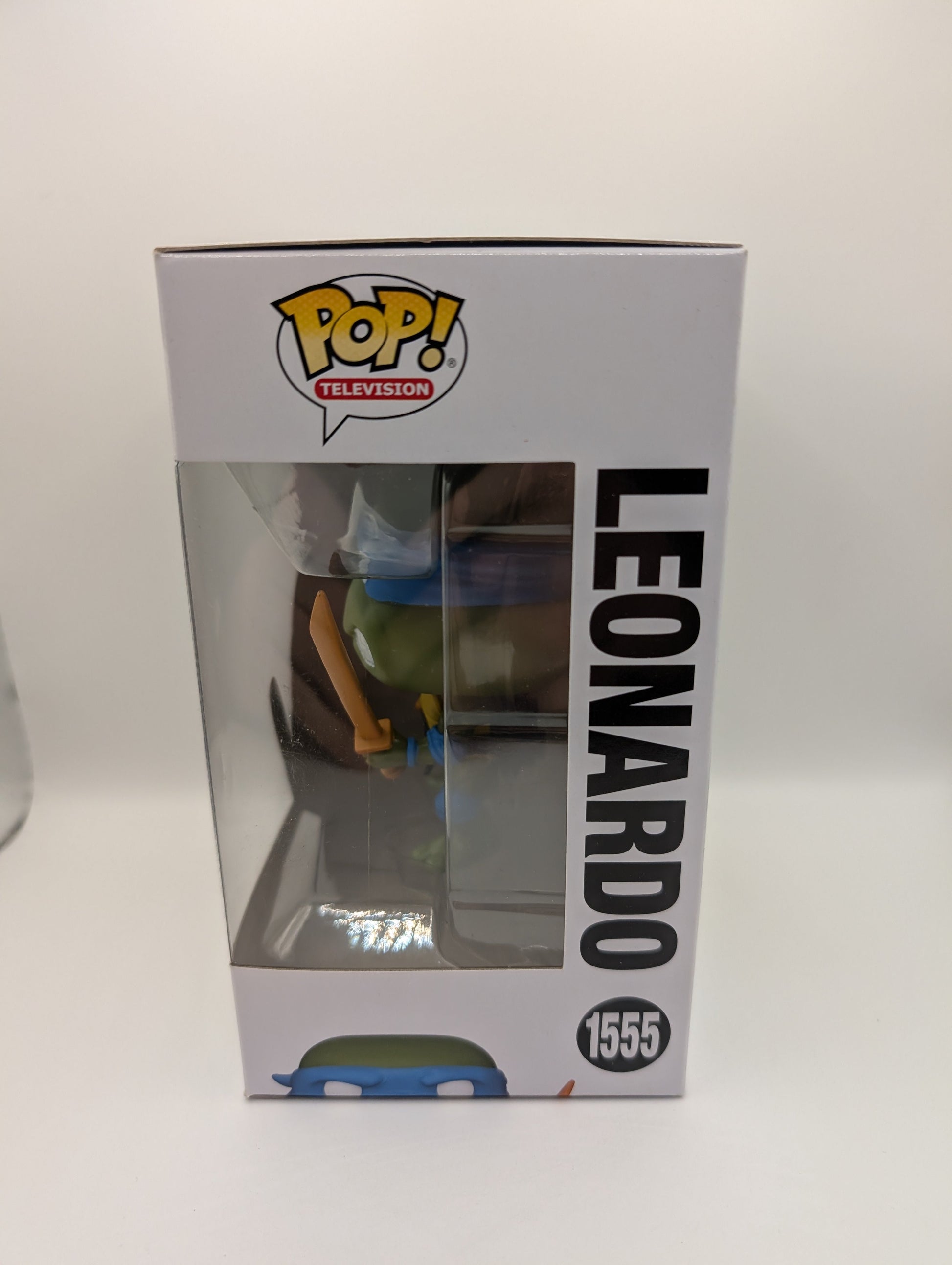 Teenage Mutant Ninja Turtles-Leonardo with Training Swords Pop!Vinyl Figure#1555 FRENLY BRICKS - Open 7 Days