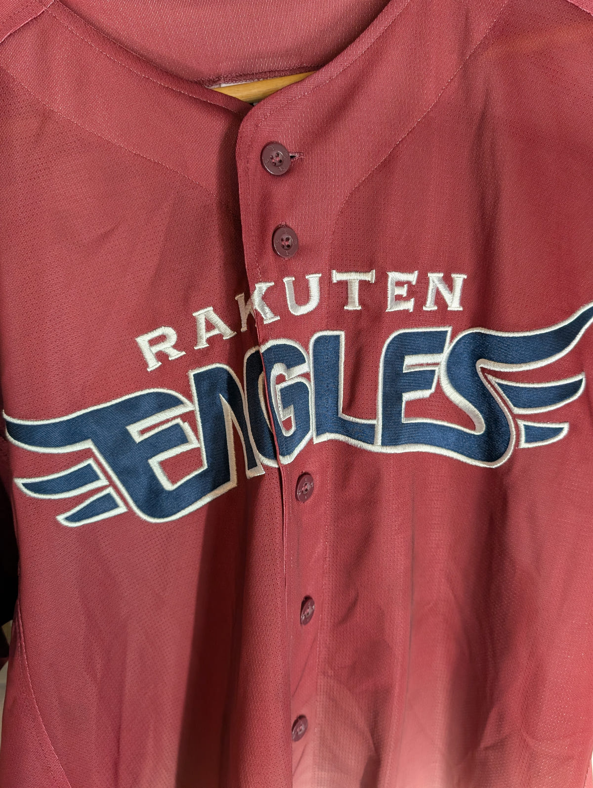 Nippon Baseball Tohoku Rakuten Golden Eagles Fans Uniform 2023 Crimson Large Jersey, photo 2 image 2