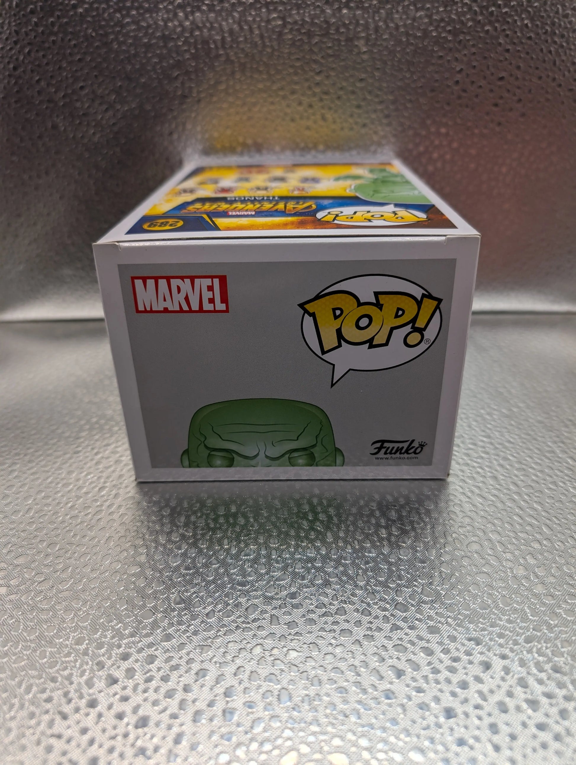 FUNKO Pop Vinyl Thanos Marvel #289 FRENLY BRICKS - Open 7 Days