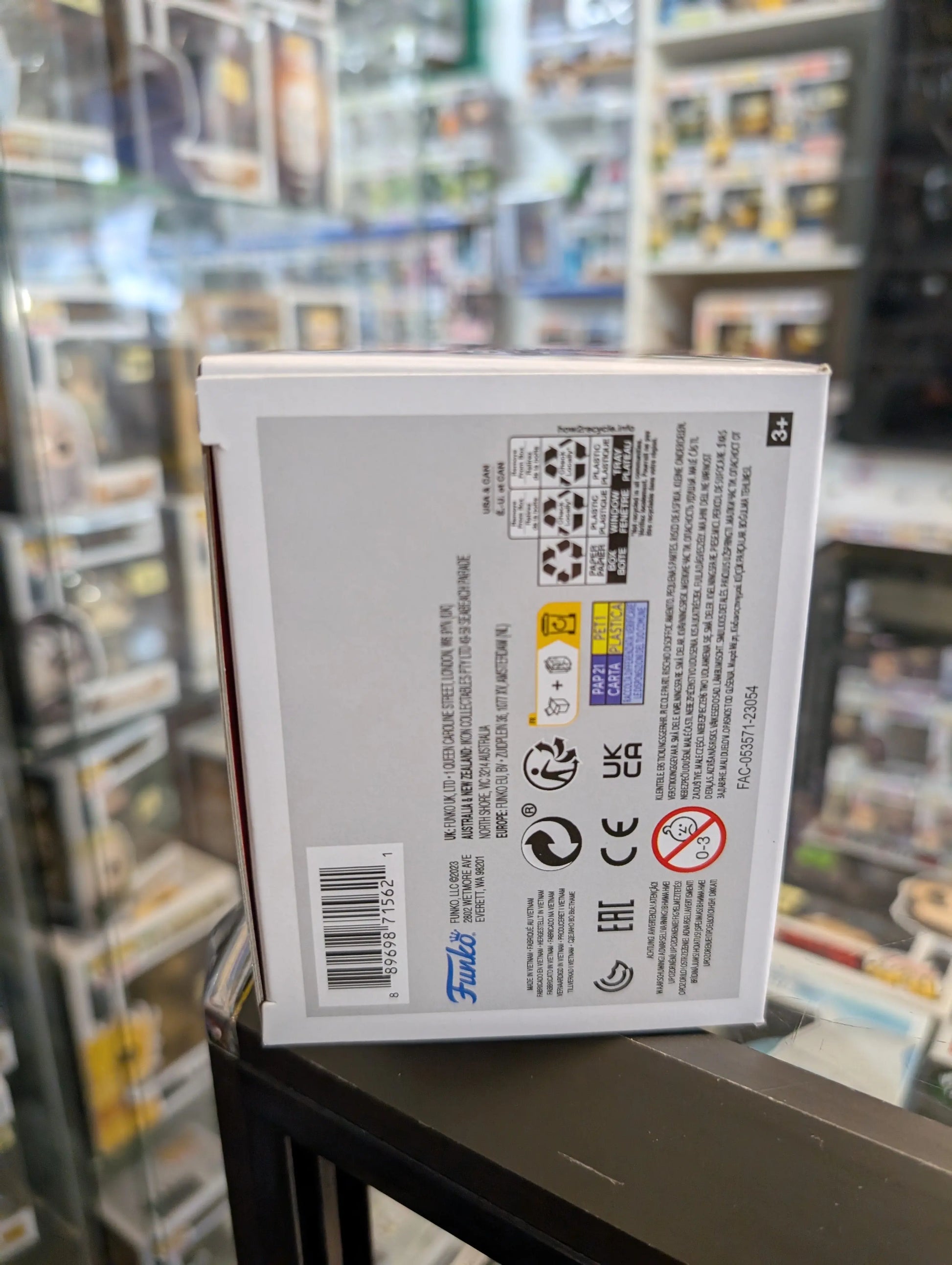 Funko Pop Star Wars 40th Anniversary Holographic Luke Skywalker Glow in the Dark FRENLY BRICKS - Open 7 Days