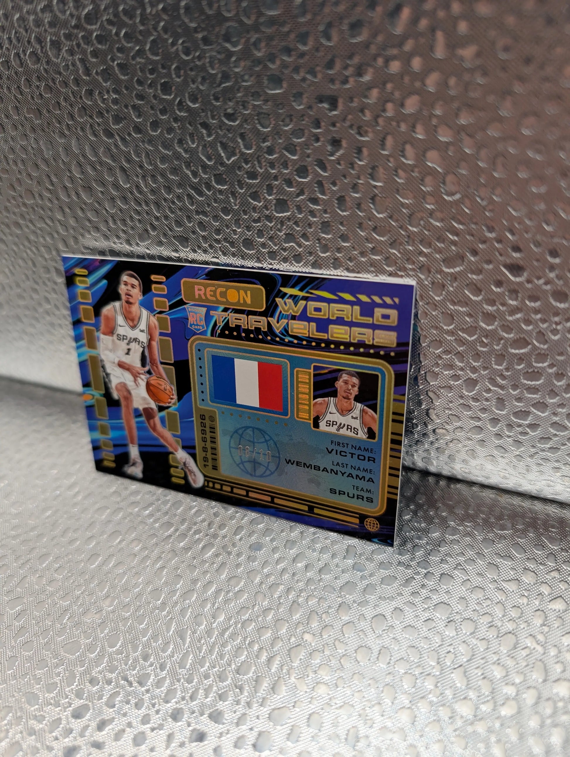 Victor Wembanyama 08/10 RC Recon World Travelers Panini FRENLY BRICKS - Open 7 Days