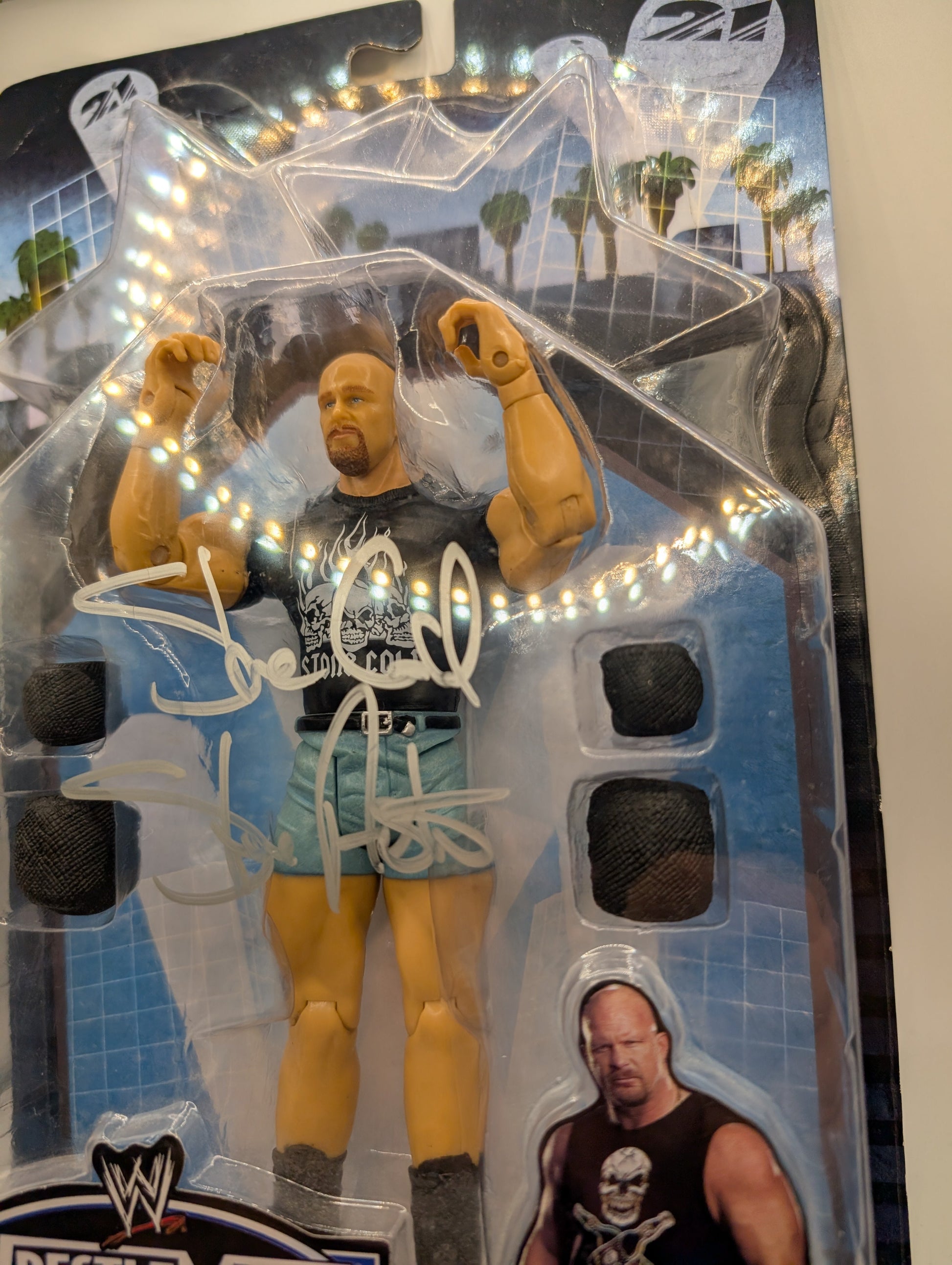 WWE WrestleMania 21 Stone Cold Steve Austin Action Figure 2005 New SIGNED AUTO FRENLY BRICKS - Open 7 Days