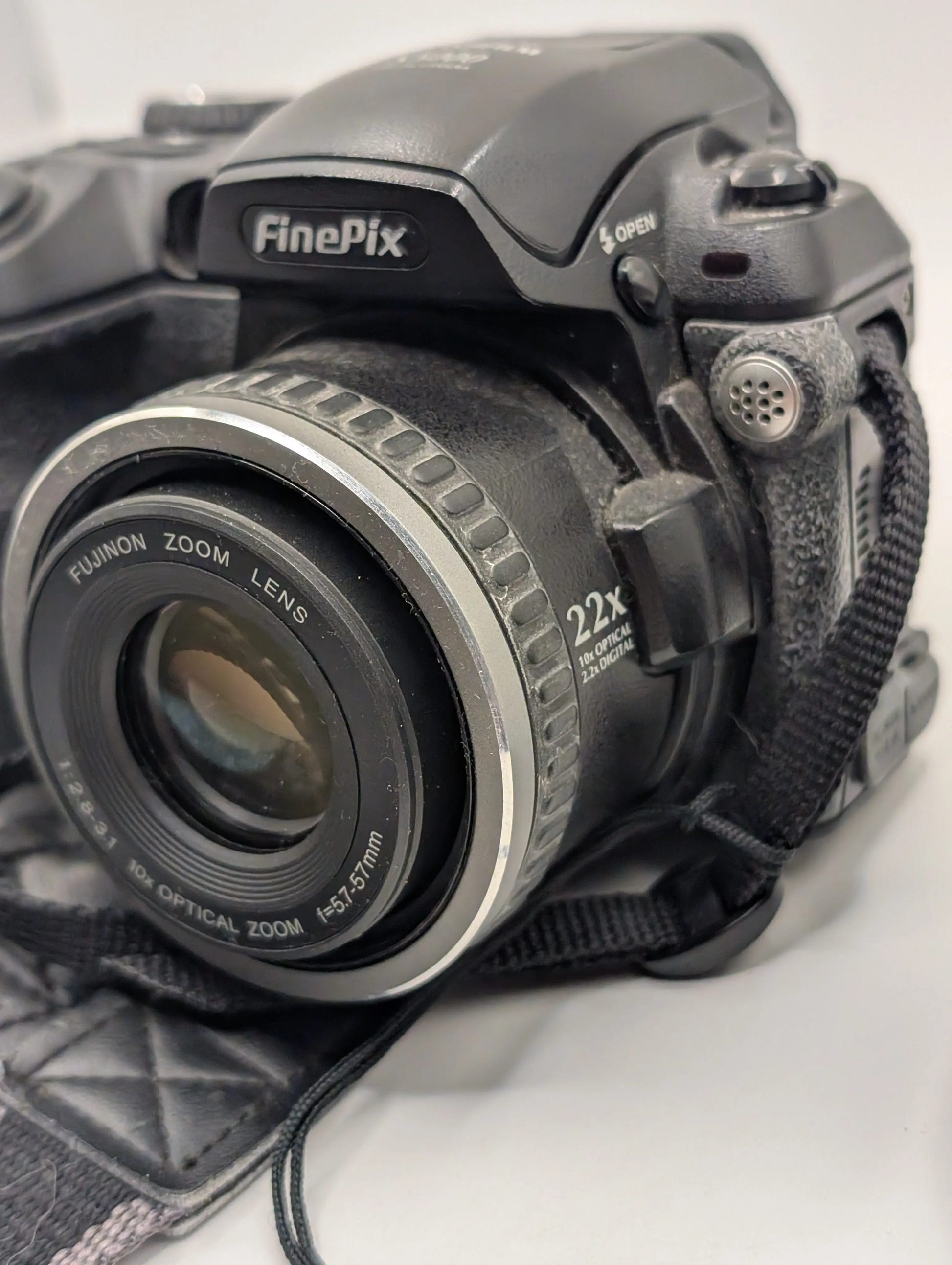 Fujifilm FinePix S5000 Digital Camera Black Untested No Battery FRENLY BRICKS - Open 7 Days image 12
