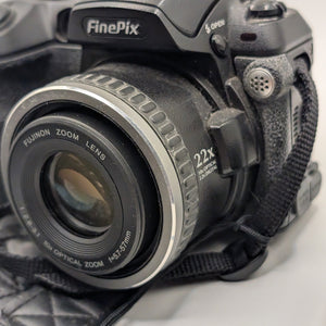 Fujifilm FinePix S5000 Digital Camera Black  Untested No Battery FRENLY BRICKS - Open 7 Days