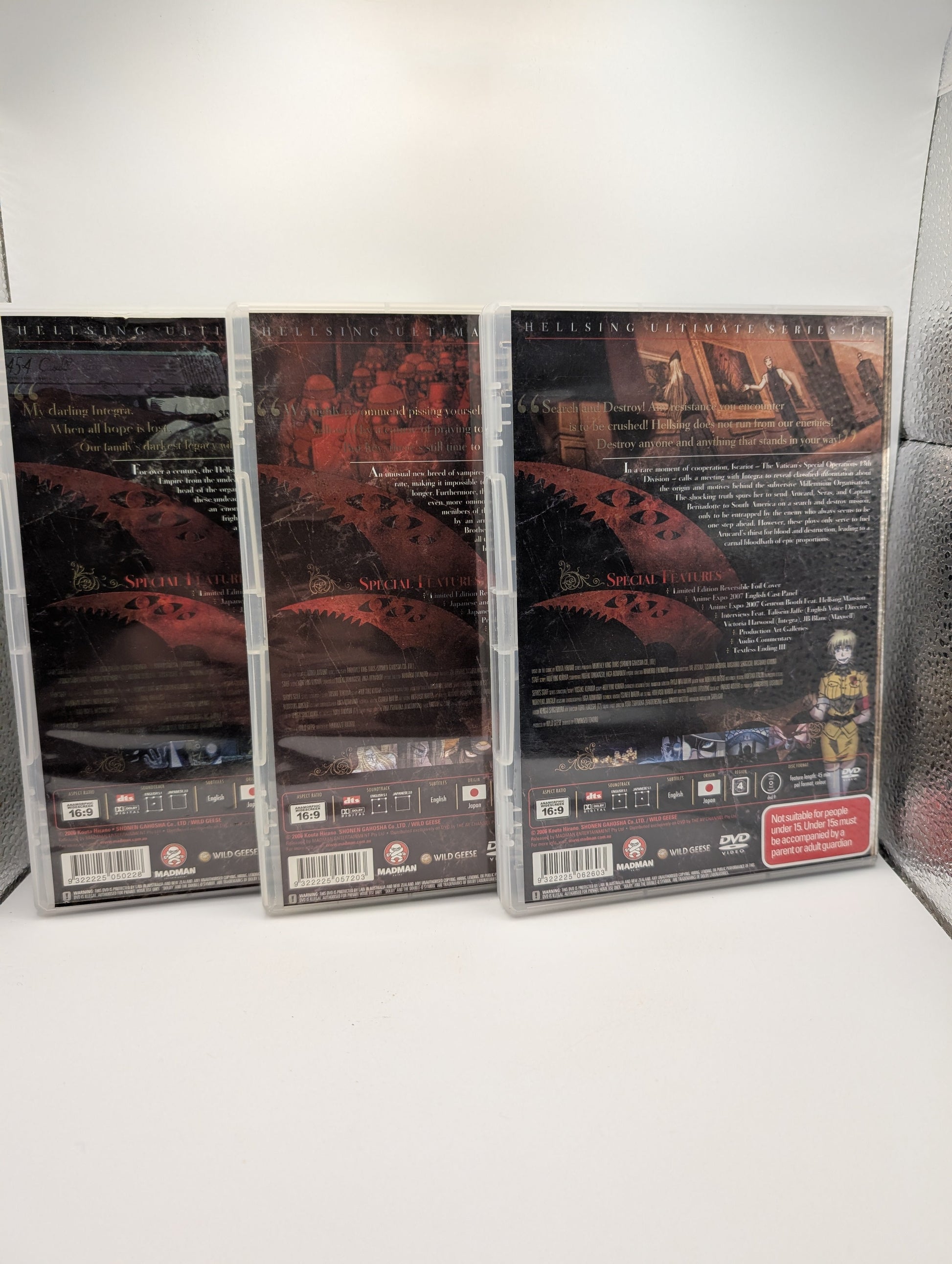 Hellsing Ultimate : Vol 1,2 & 3 Region 4 DVD used FRENLY BRICKS - Open 7 Days