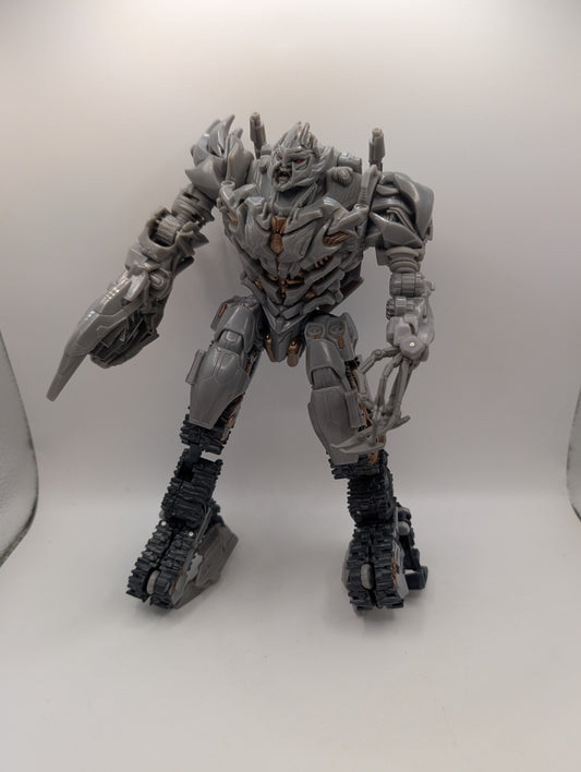Transformers Megatron Complete SS-13 Studio Series Voyager Class LOOSE action figure