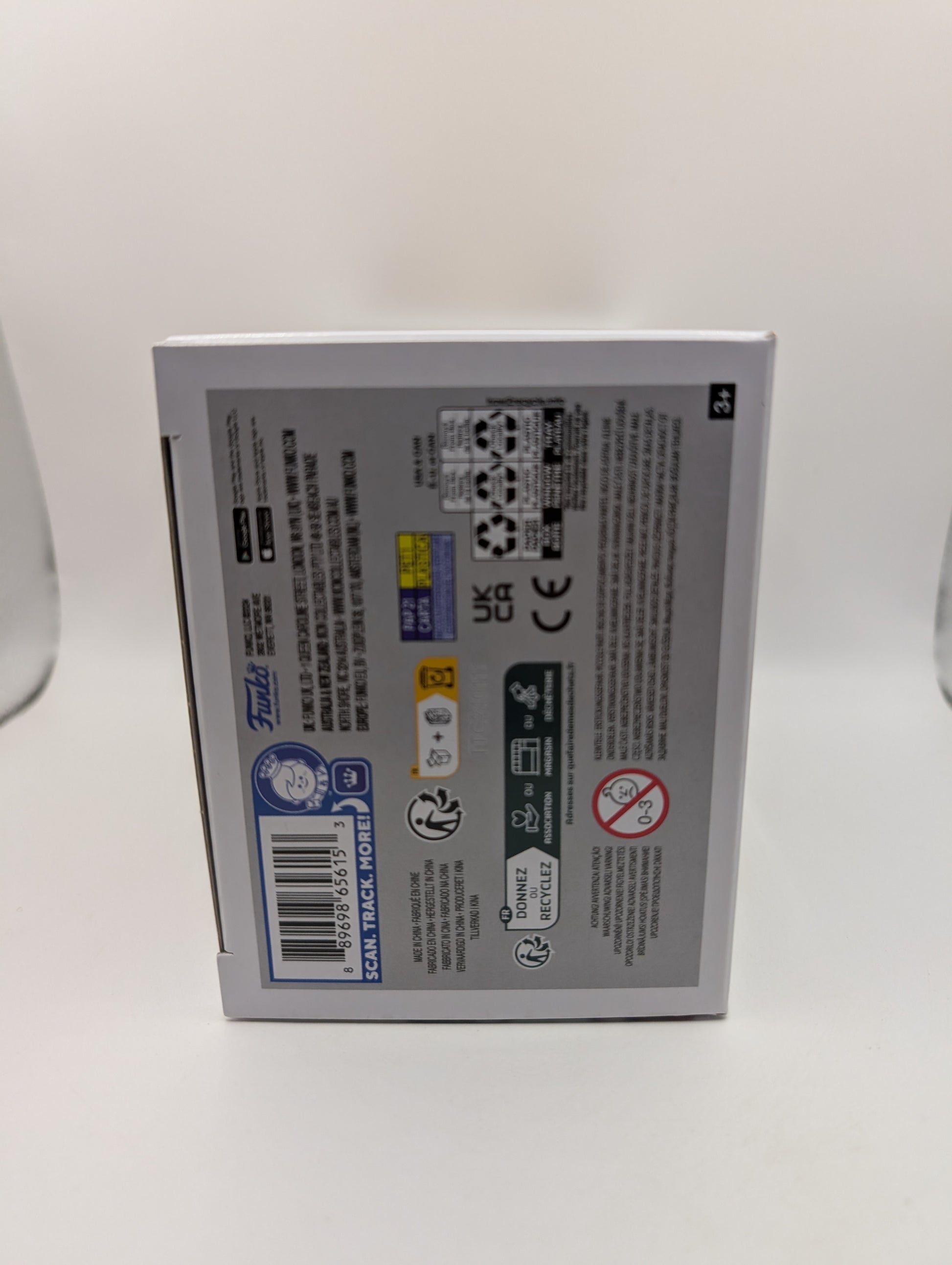 DC Comics - Harley Quinn with Pizza Pop! Vinyl Figure #452 Funko