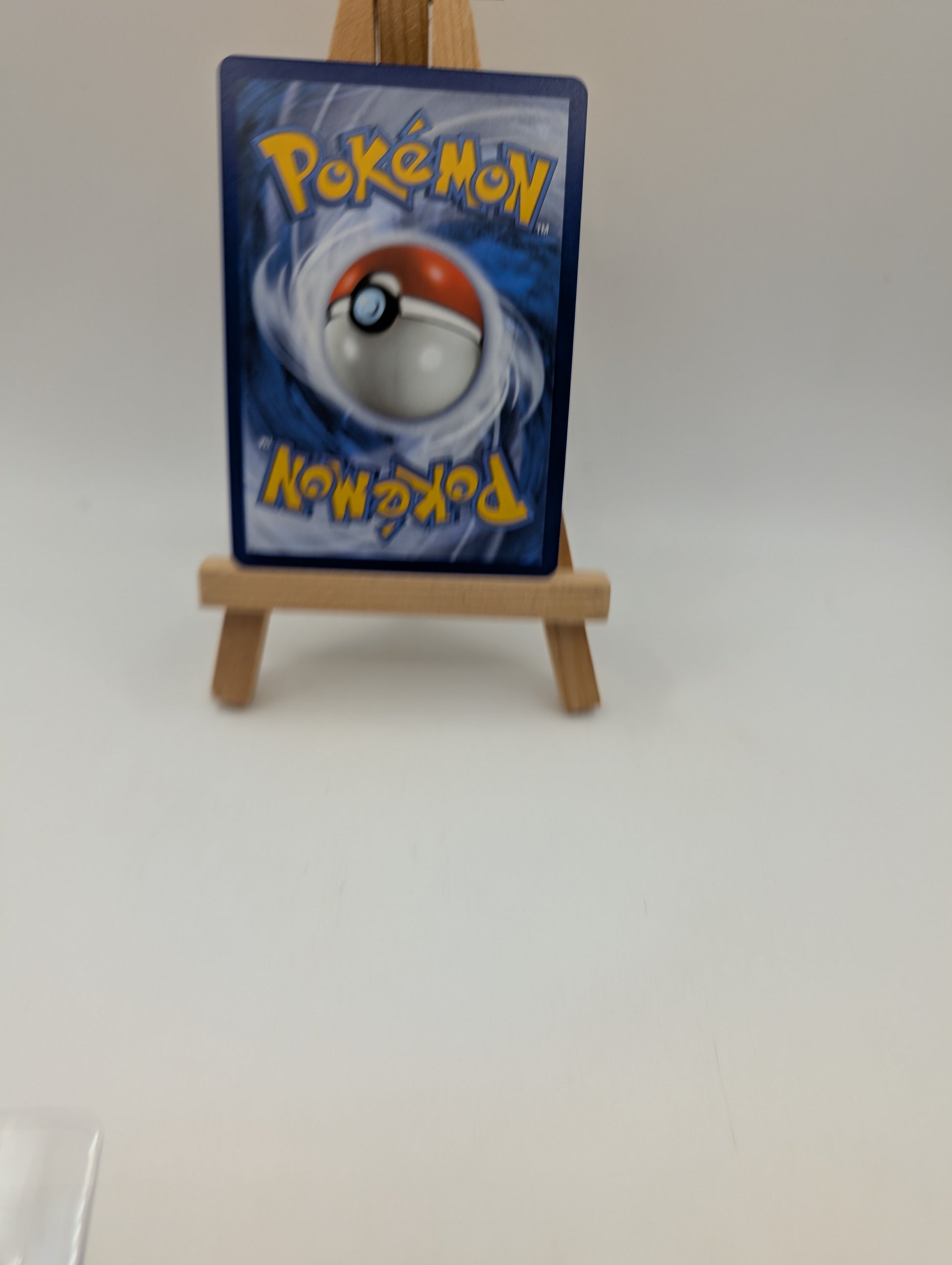 Umbreon Gold Star 17/17 Pokemon TCG Celebrations Classic Collection