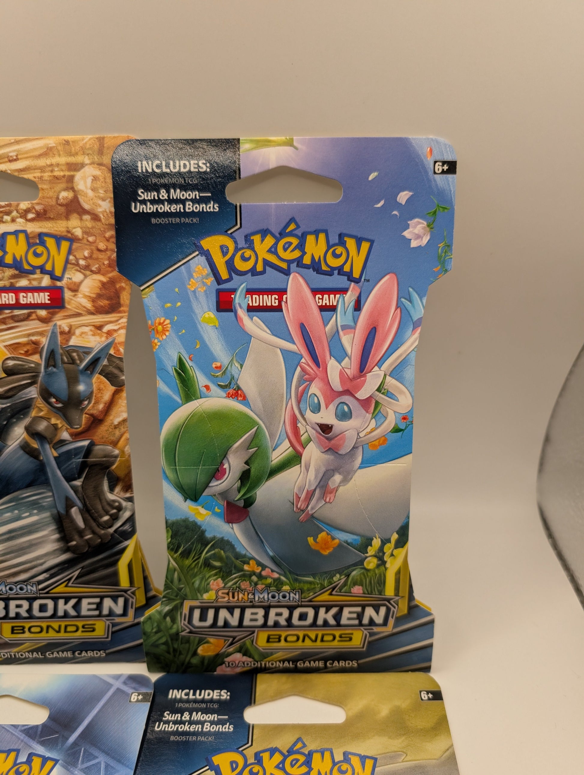 Art Set of 4 Blister Sealed Booster Packs: Pokemon SM unbroken Bonds Cards ENG FRENLY BRICKS - Open 7 Days