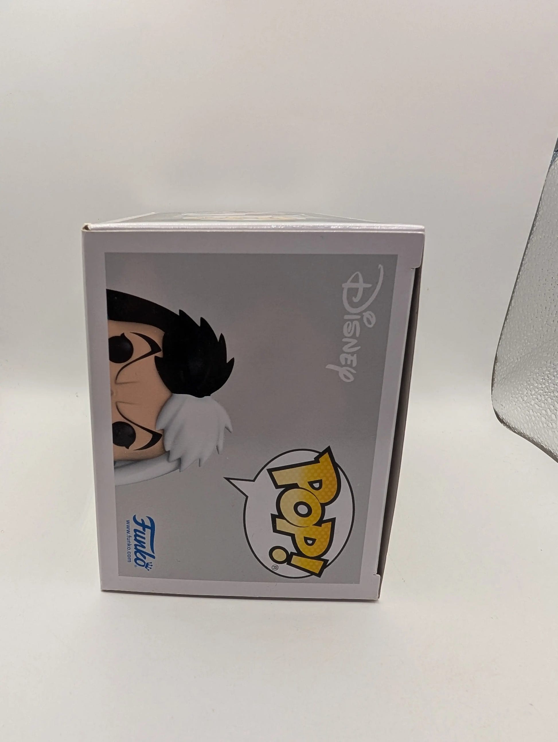 Disney Villains - Cruella de Vil Pop! Vinyl Figure #1083 Funko FRENLY BRICKS - Open 7 Days image 5