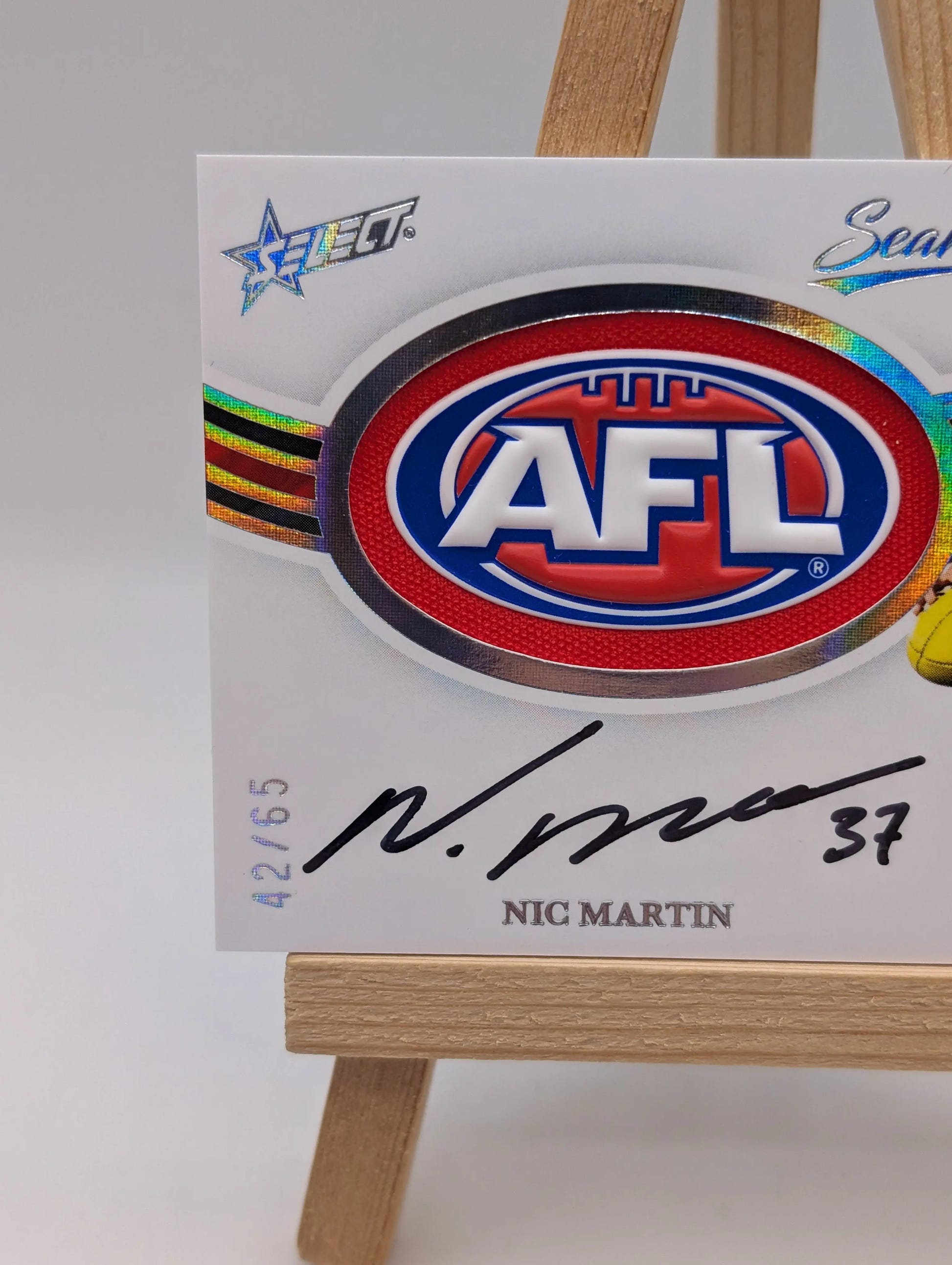 2025 AFL Select Seamless Badge Signature Nic Martin /65 Essendon Bombers FRENLY BRICKS - Open 7 Days image 3