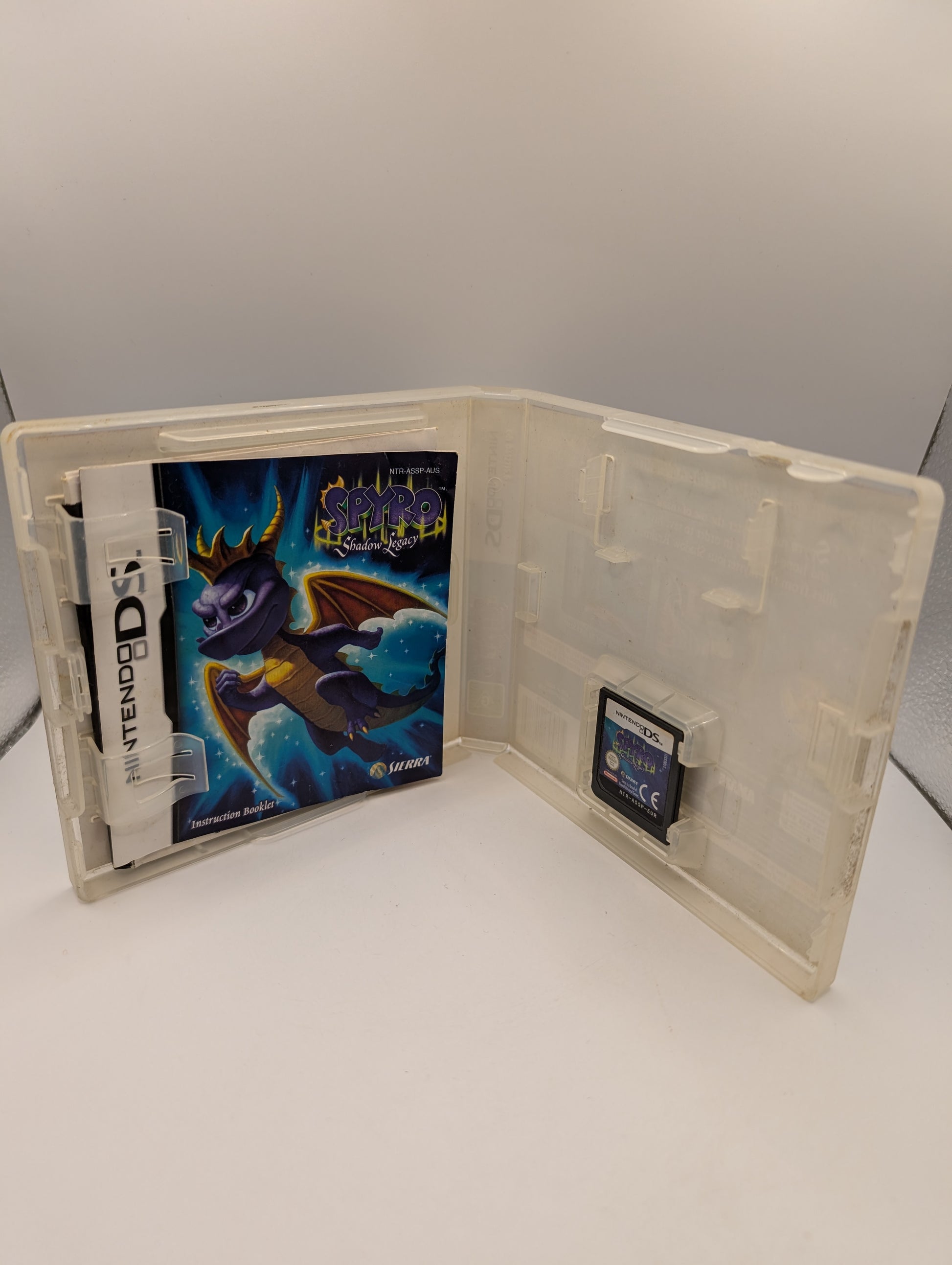 Spyro Shadow Legacy Nintendo DS 3DS *Complete*