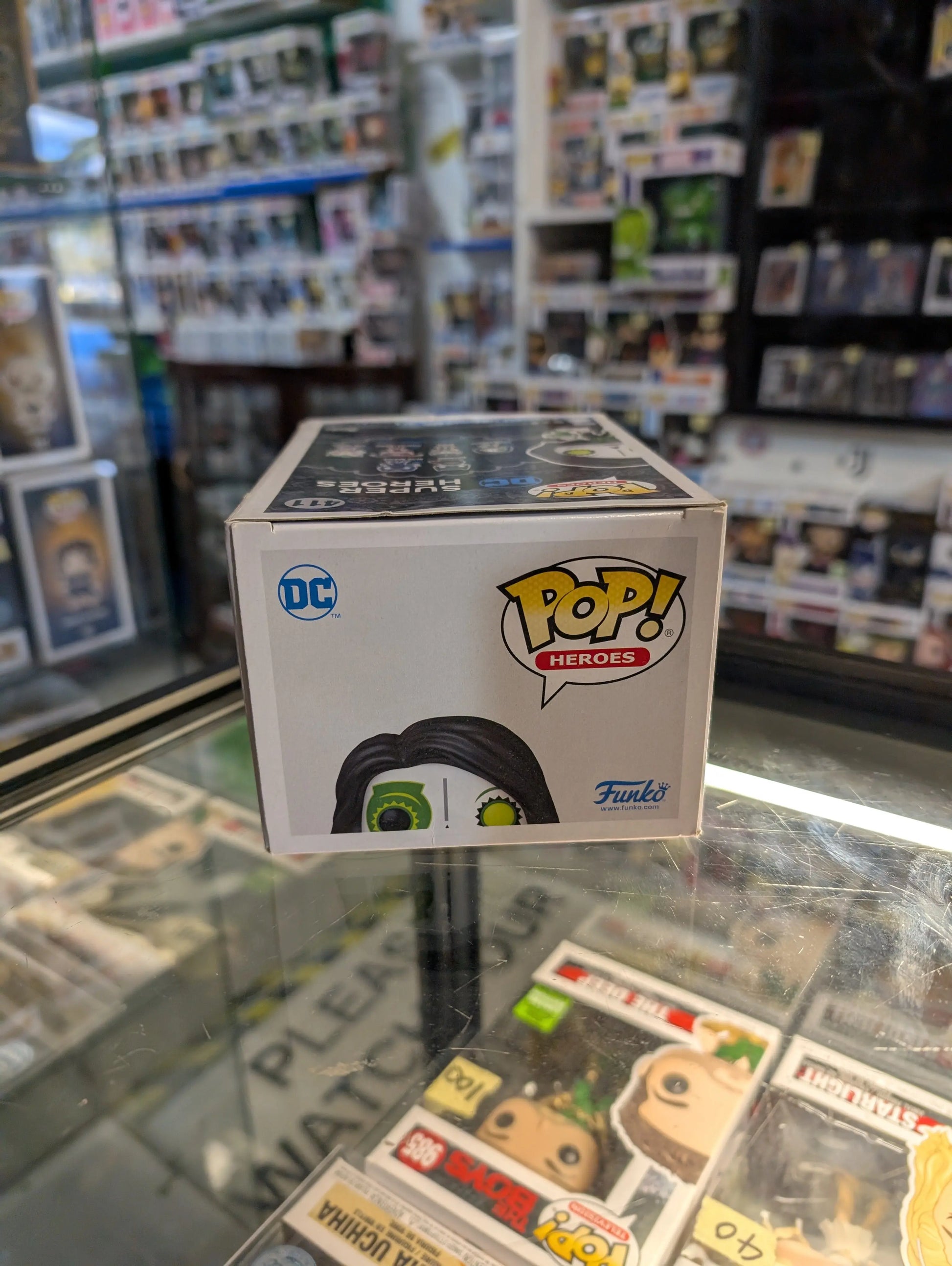 FUNKO Pop Vinyl Green Lantern #411 FRENLY BRICKS - Open 7 Days