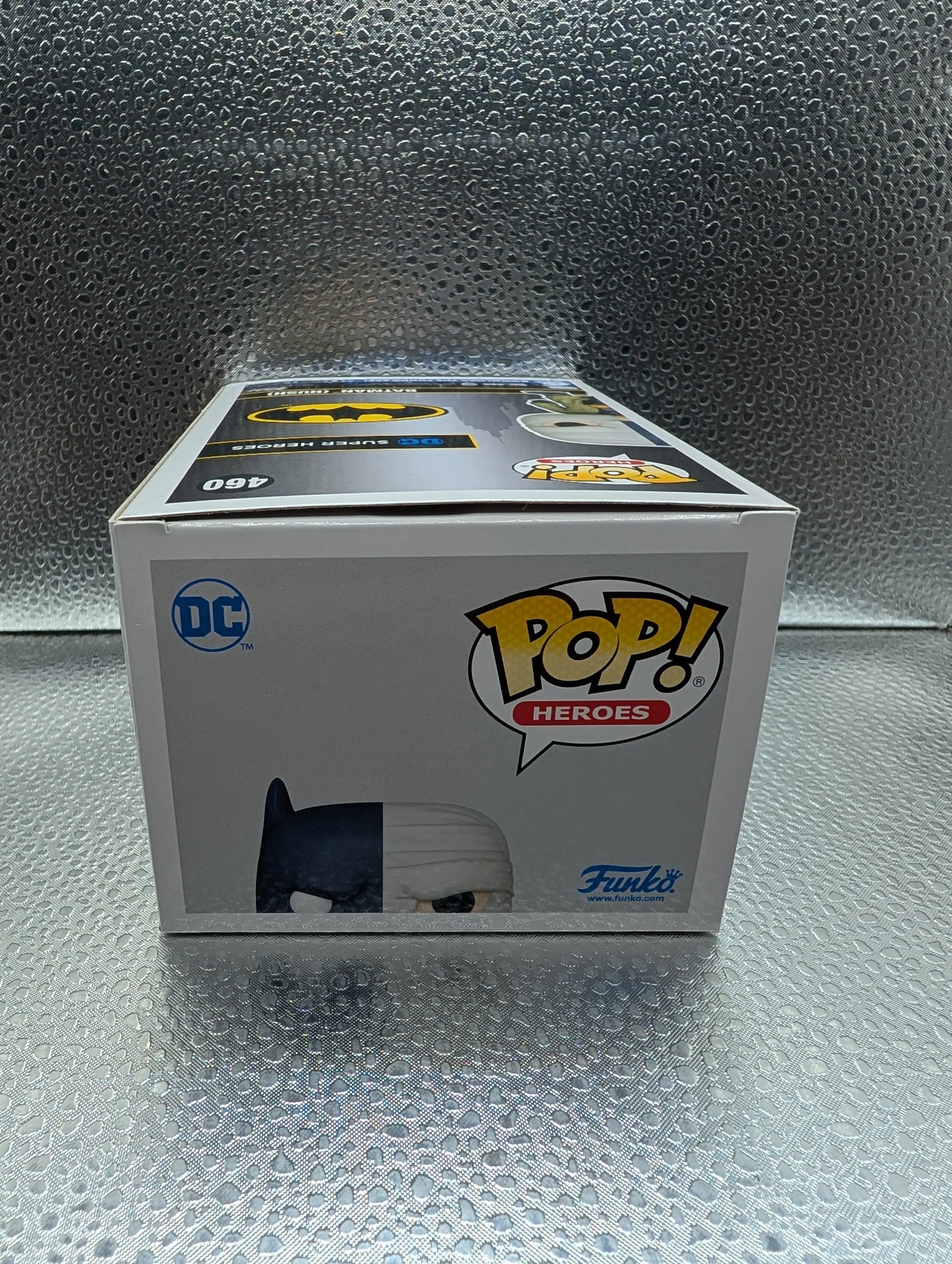 FUNKO Pop Vinyl Batman (Hush) #460 FRENLY BRICKS - Open 7 Days