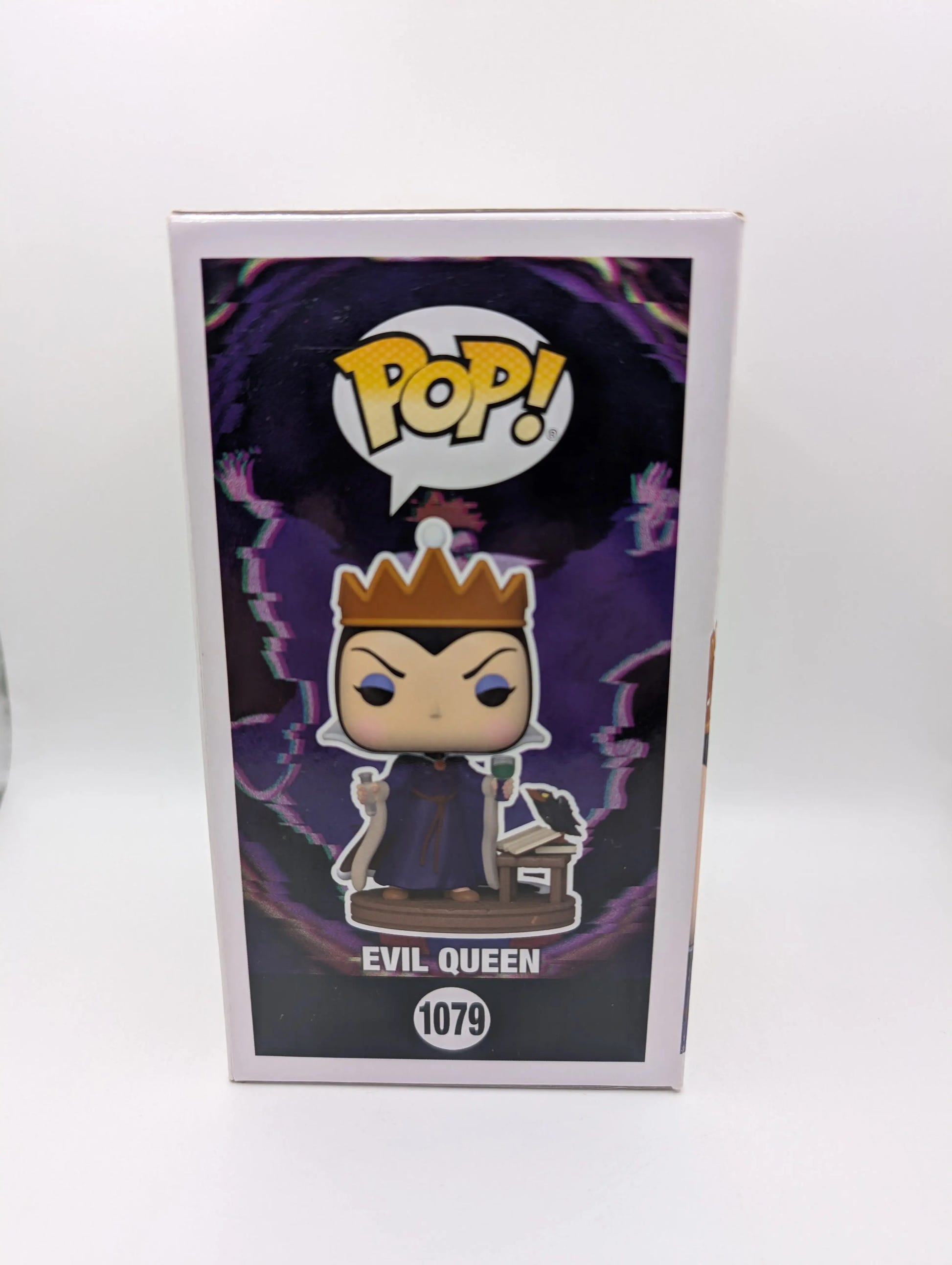 Disney Villains - Snow White - Evil Queen Pop! Vinyl Figure #1079 Funko FRENLY BRICKS - Open 7 Days image 3