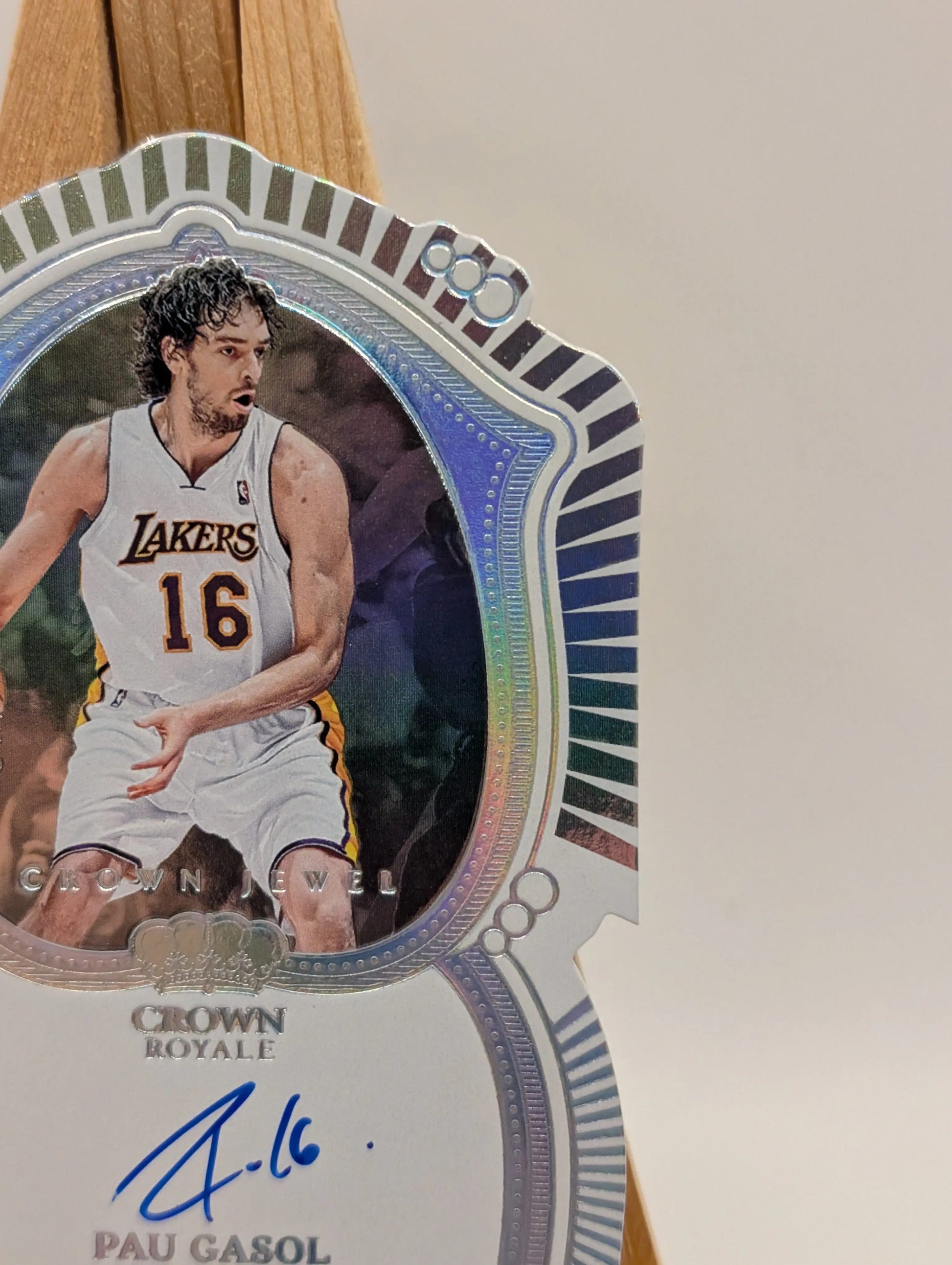 Pau Gasol 2022-23 Panini Crown Royale Jewel Signatures Auto /49 Lakers FRENLY BRICKS - Open 7 Days image 5