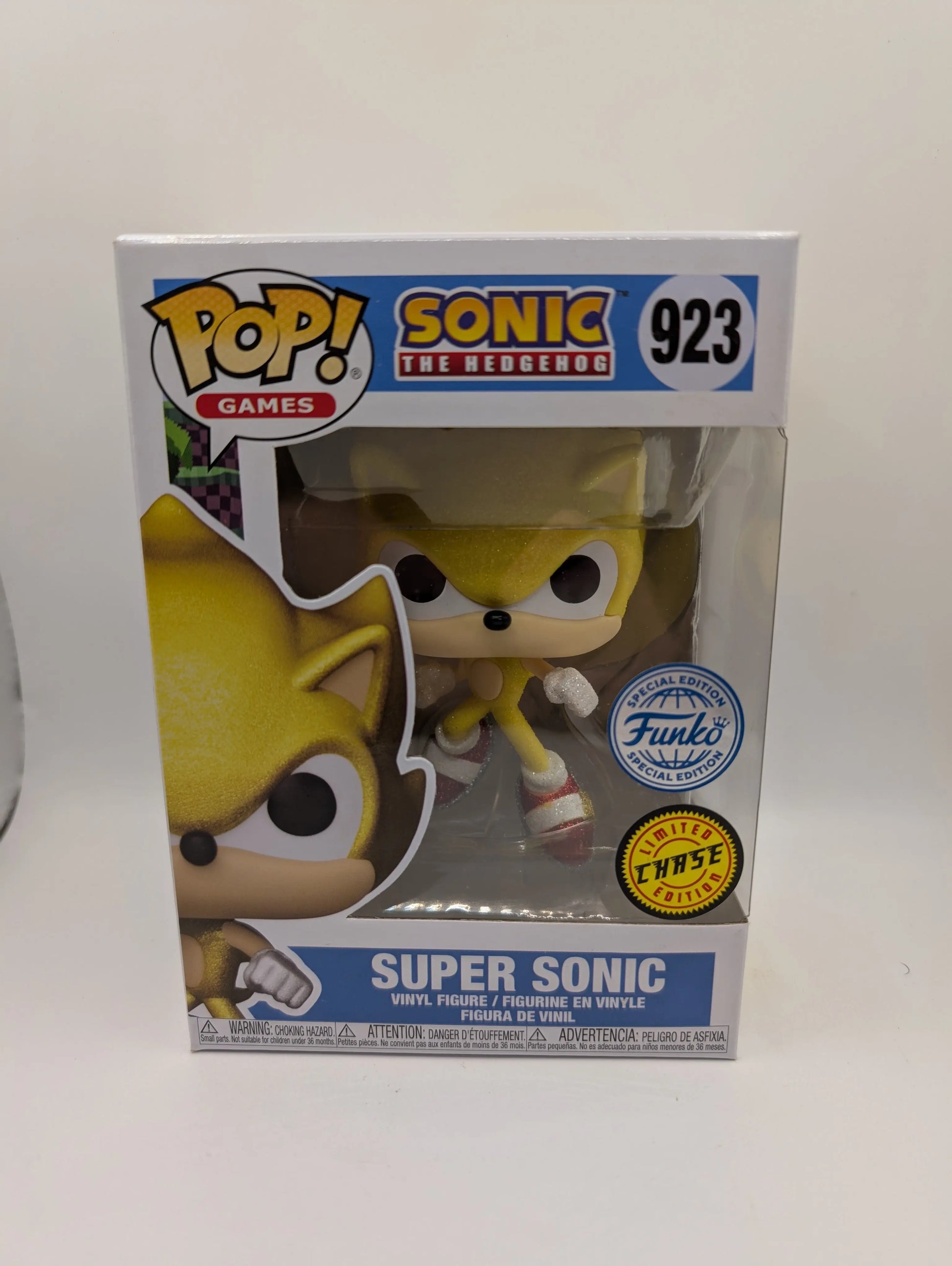 Games Funko Pop - Super Sonic (Chase) - Sonic the Hedgehog - No. 923 FRENLY BRICKS - Open 7 Days