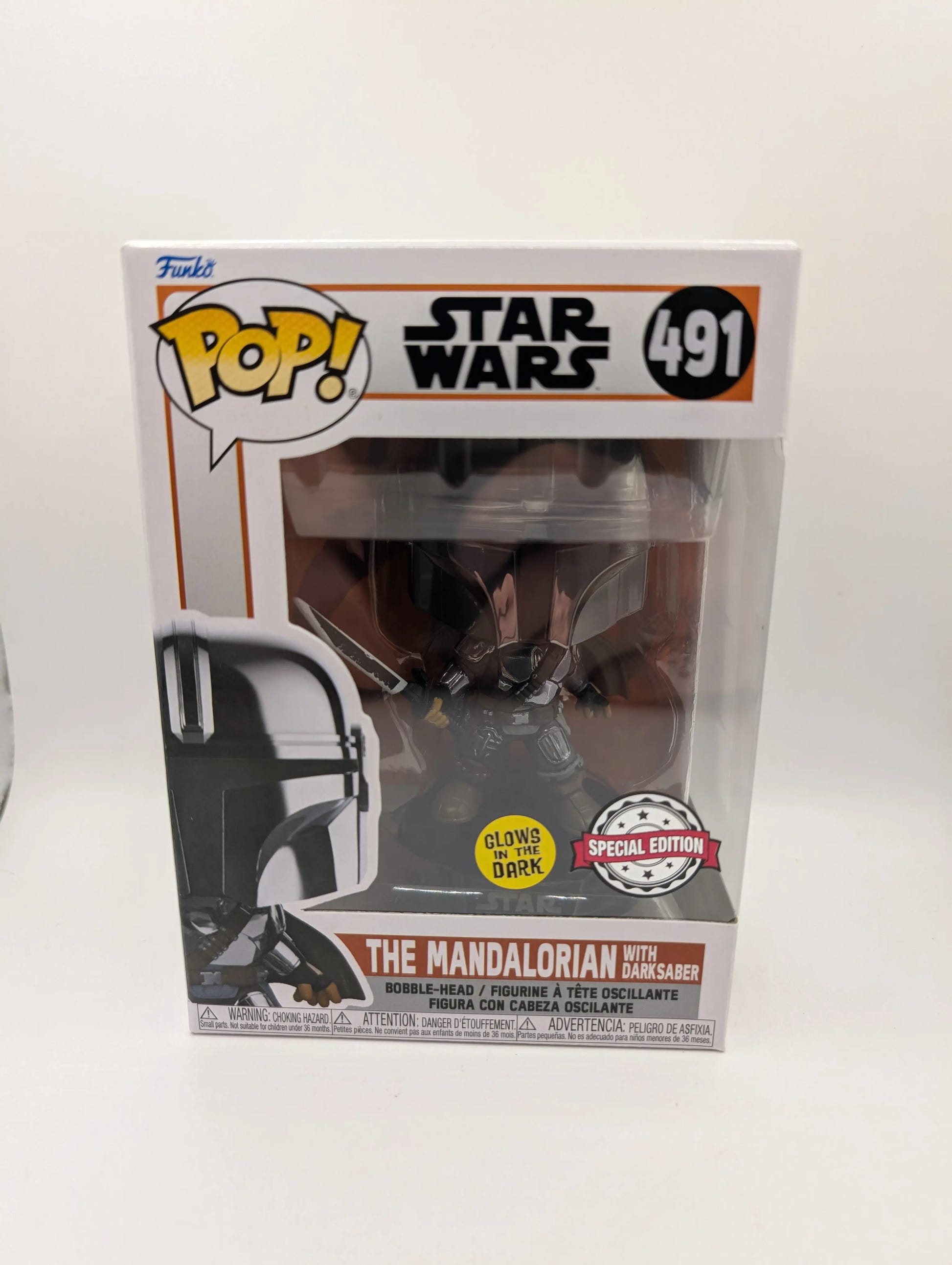 Funko Pop! Star Wars The Mandalorian With Darksaber Glows In The Dark #491 FRENLY BRICKS - Open 7 Days image 1