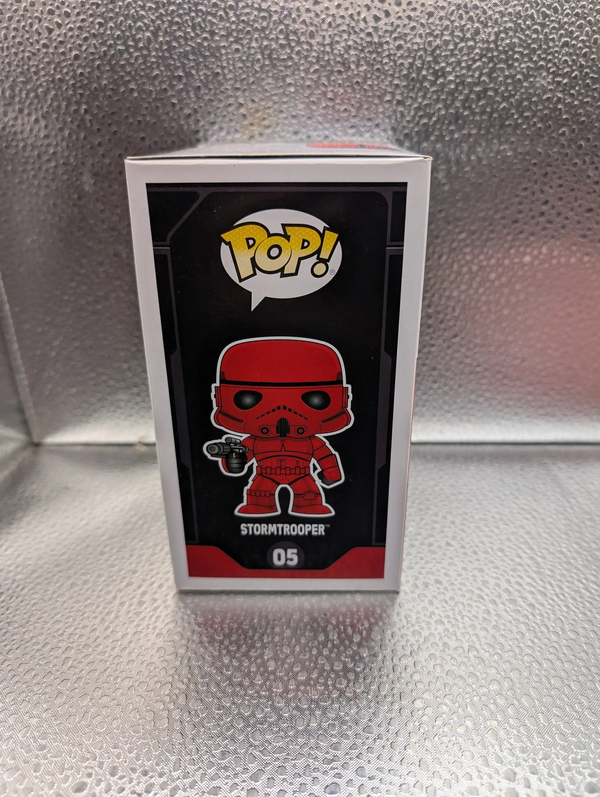 FUNKO Pop Vinyl Stormtrooper Red #05 FRENLY BRICKS - Open 7 Days