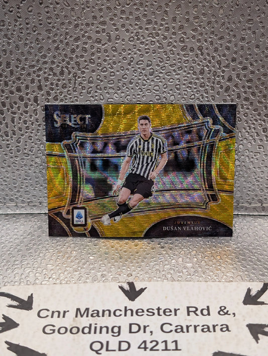 2023-24 Panini Select Serie A - Field Level Dusan Vlahovic #226 Gold Wave Prizm /10 FRENLY BRICKS - Open 7 Days