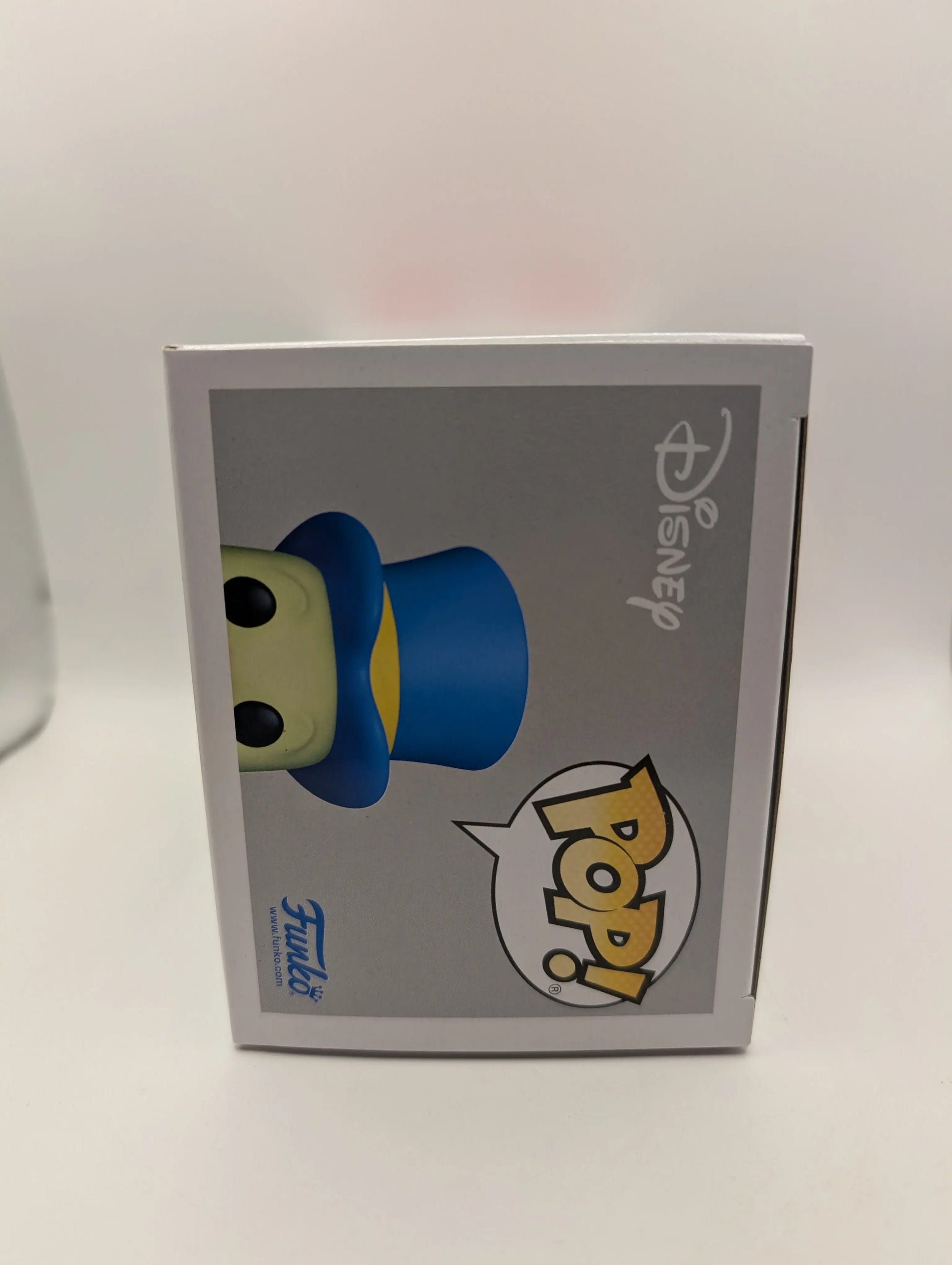 Funko POP! Disney Classics - Jiminy Cricket #1228 - 2022 (Exclusive) FRENLY BRICKS - Open 7 Days image 5