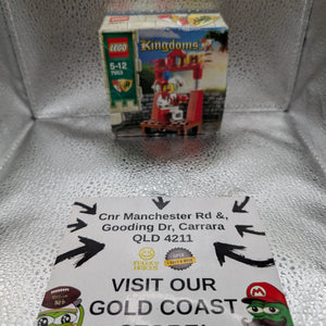 LEGO. 7953. Kingdoms. Jester. Genuine FRENLY BRICKS - Open 7 Days