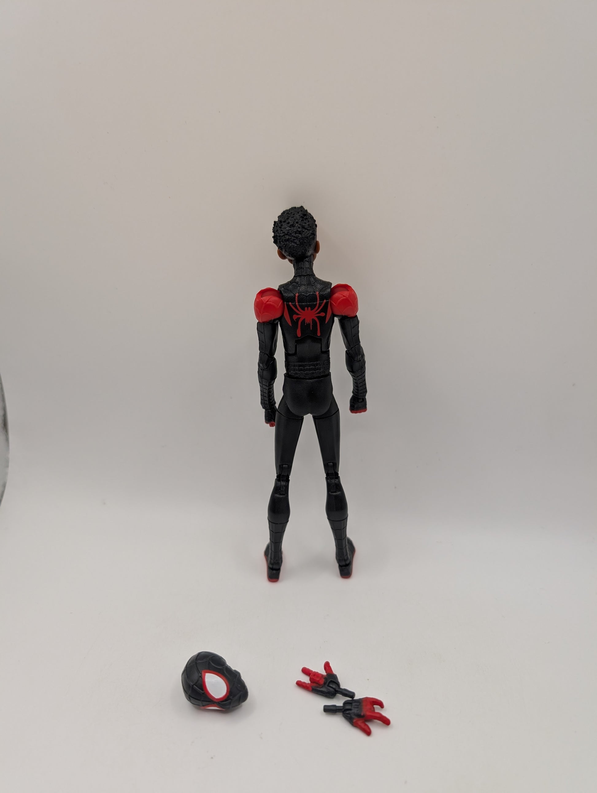 Marvel Legends 6" Spider-Man Across the Spider-Verse Miles Morales loose