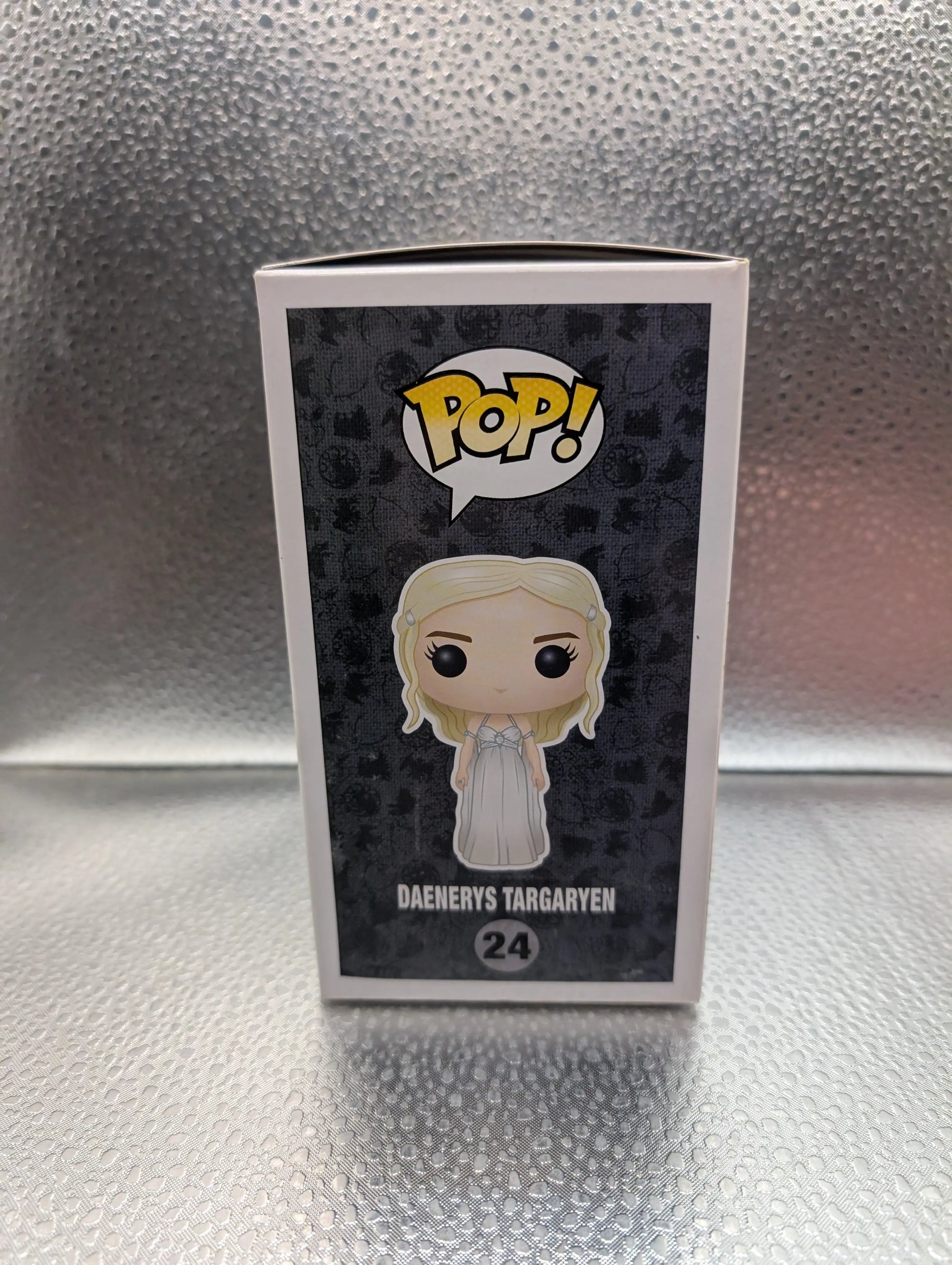 FUNKO Pop Vinyl Daenerys Targaryen Game Of Thrones #24 FRENLY BRICKS - Open 7 Days