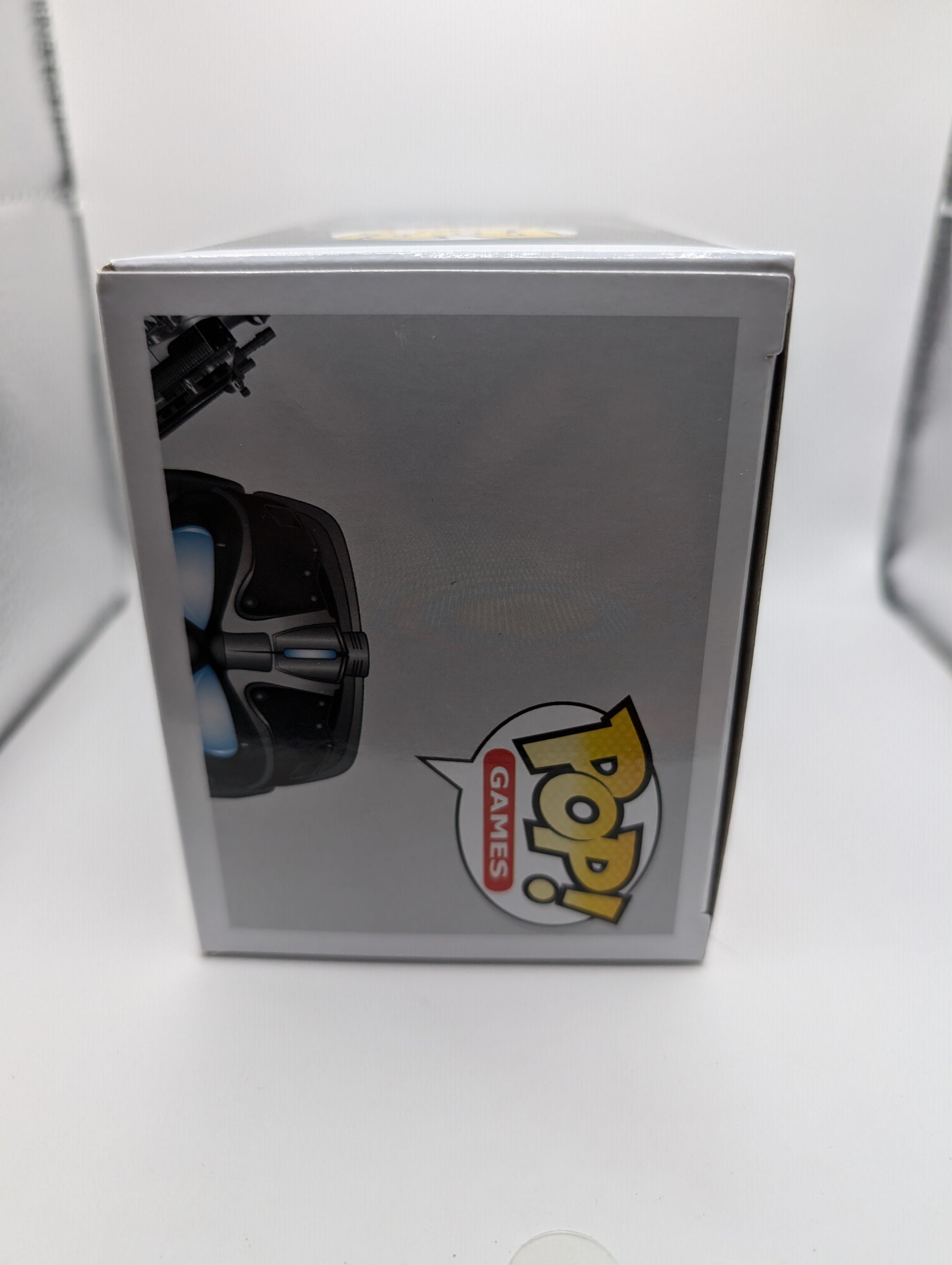 Funko Pop! Gears Of War: Clayton Carmine #113 Vaulted FRENLY BRICKS - Open 7 Days